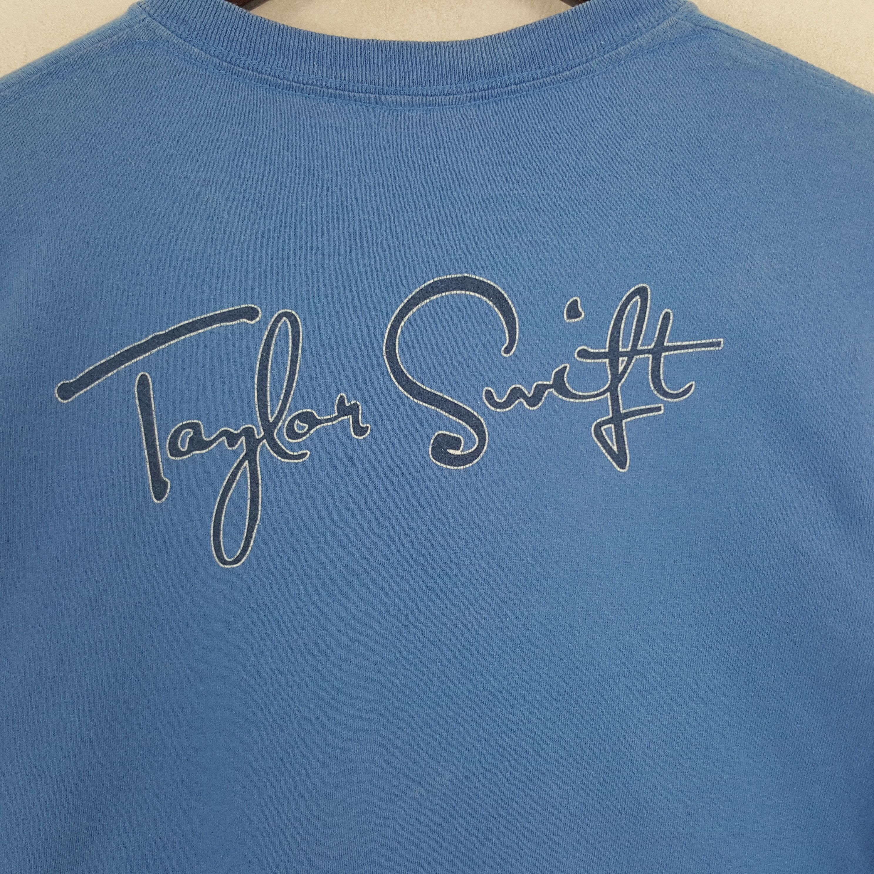 Band Tees × Vintage Vintage Taylor Swift American Singer Rock Tshirt Size US S / EU 44-46 / 1 - 4 Thumbnail
