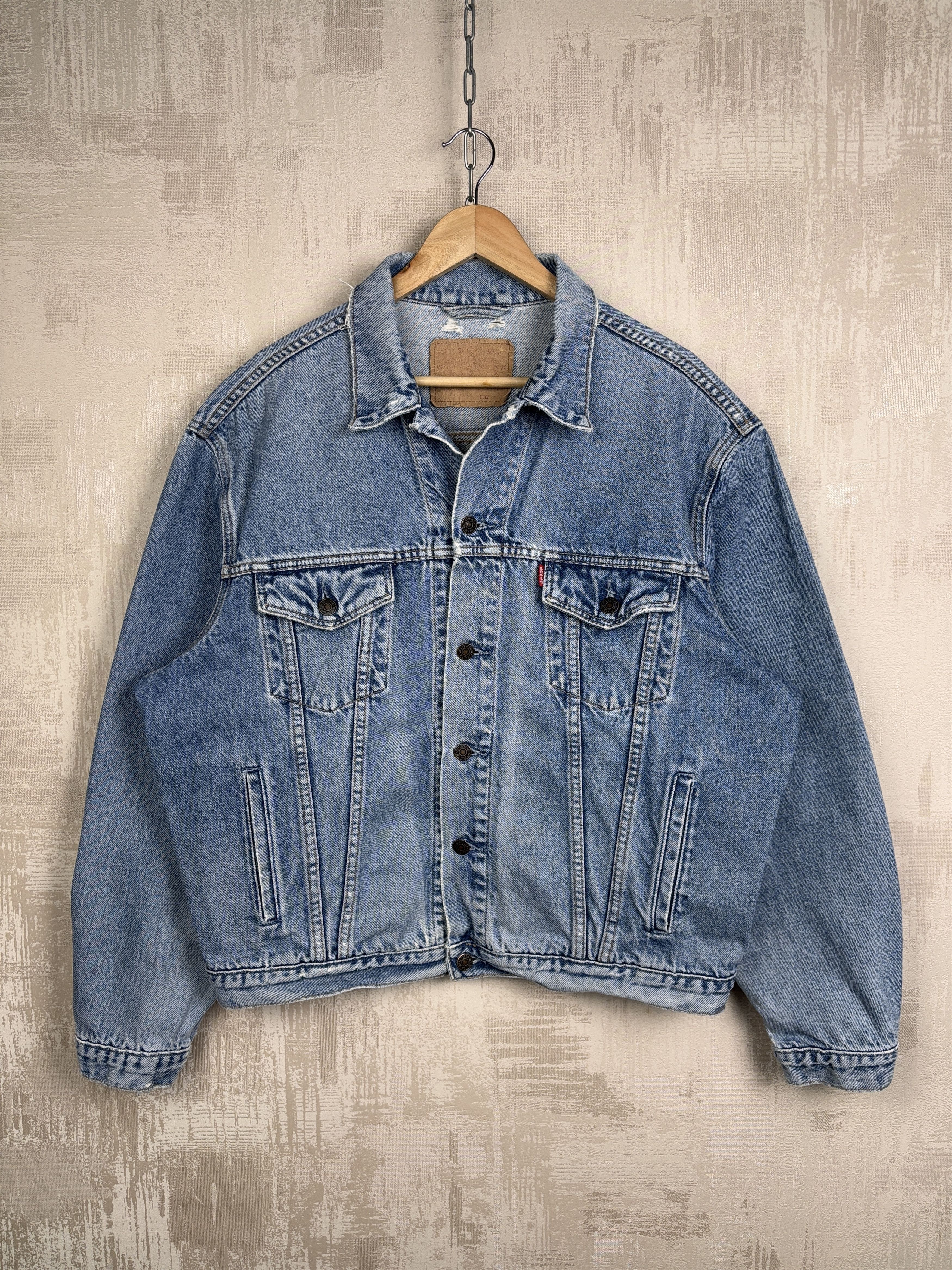 Levi's Vintage Levi's 70503 02 Distressed Denim Trucker Jacket Size US XL / EU 56 / 4 - 1 Thumbnail