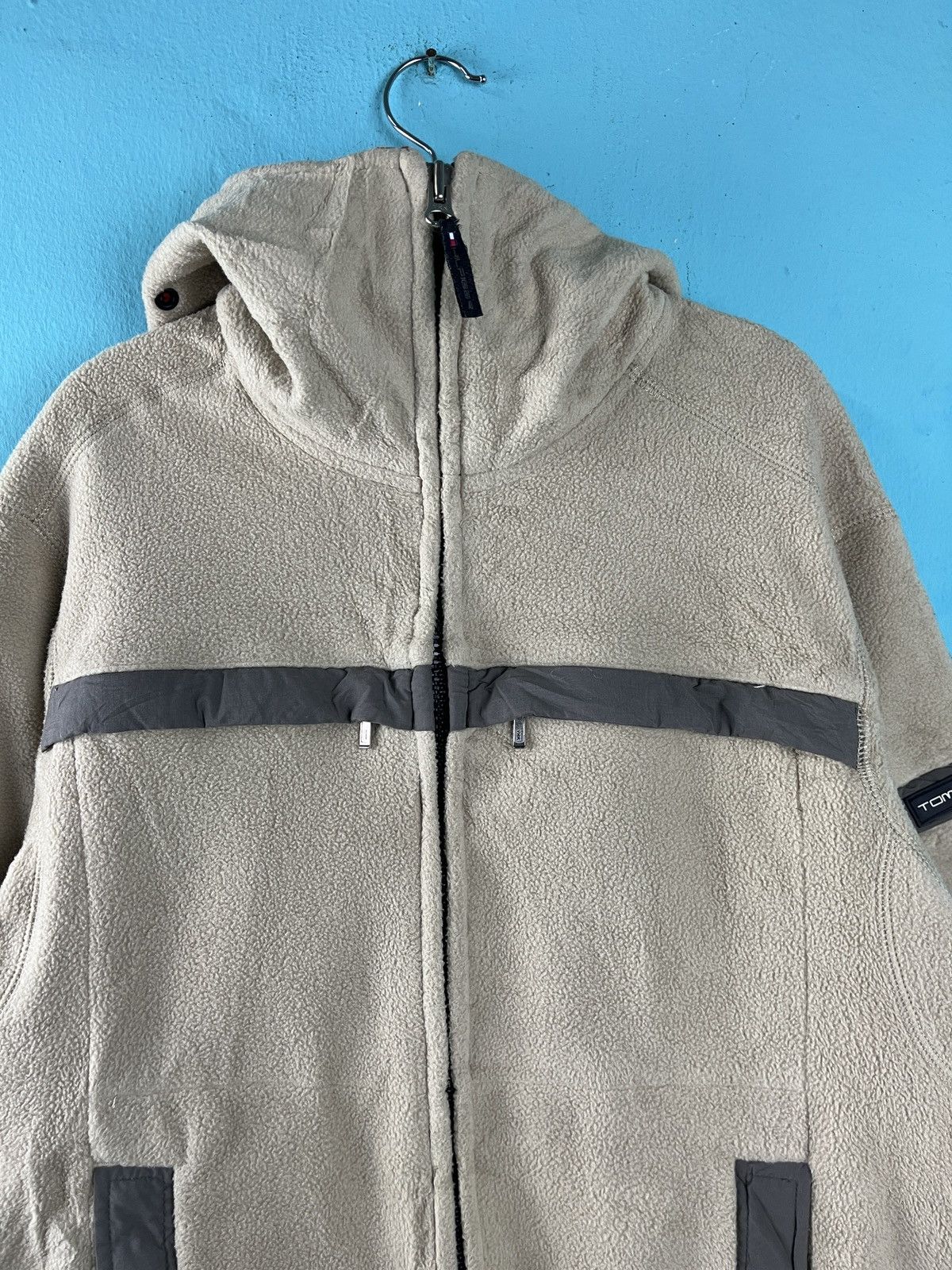 Tommy Hilfiger × Vintage Vintage Y2K Beige Tommy Hilfiger Fleece Jacket Size US S / EU 44-46 / 1 - 3 Thumbnail