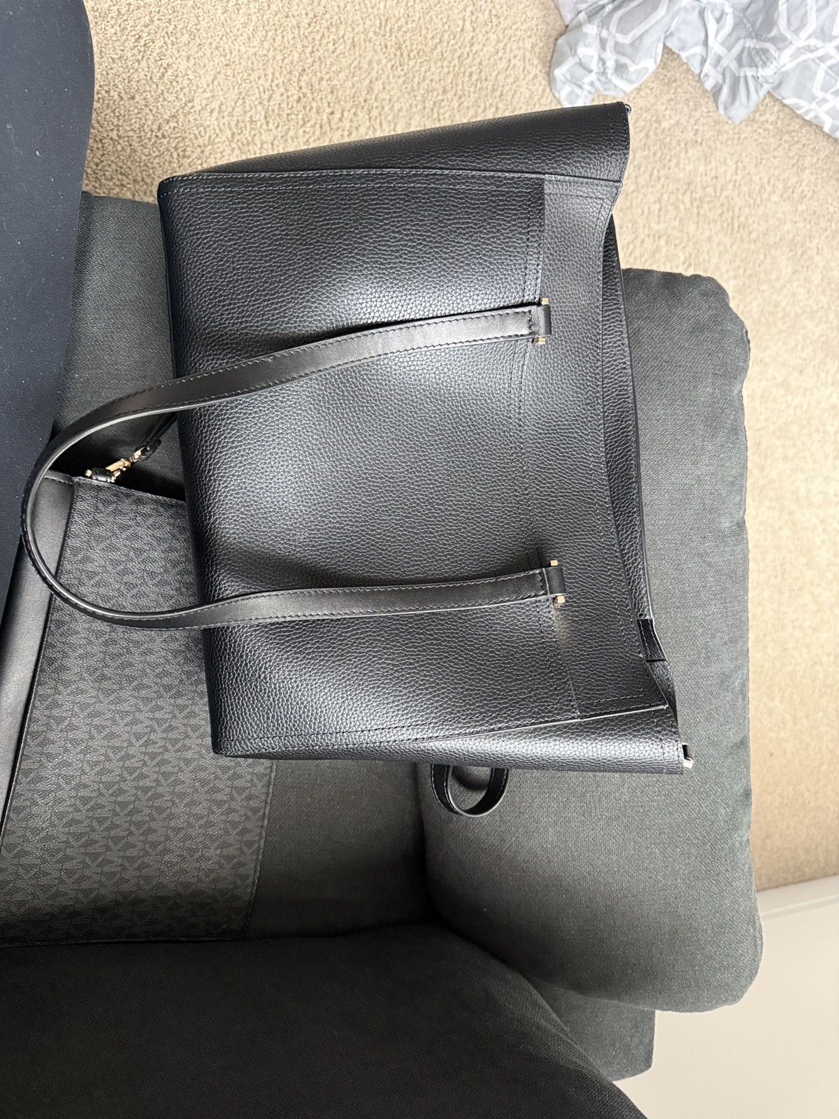 Michael Kors Michael Kors black tote with clutch Size ONE SIZE - 5 Thumbnail