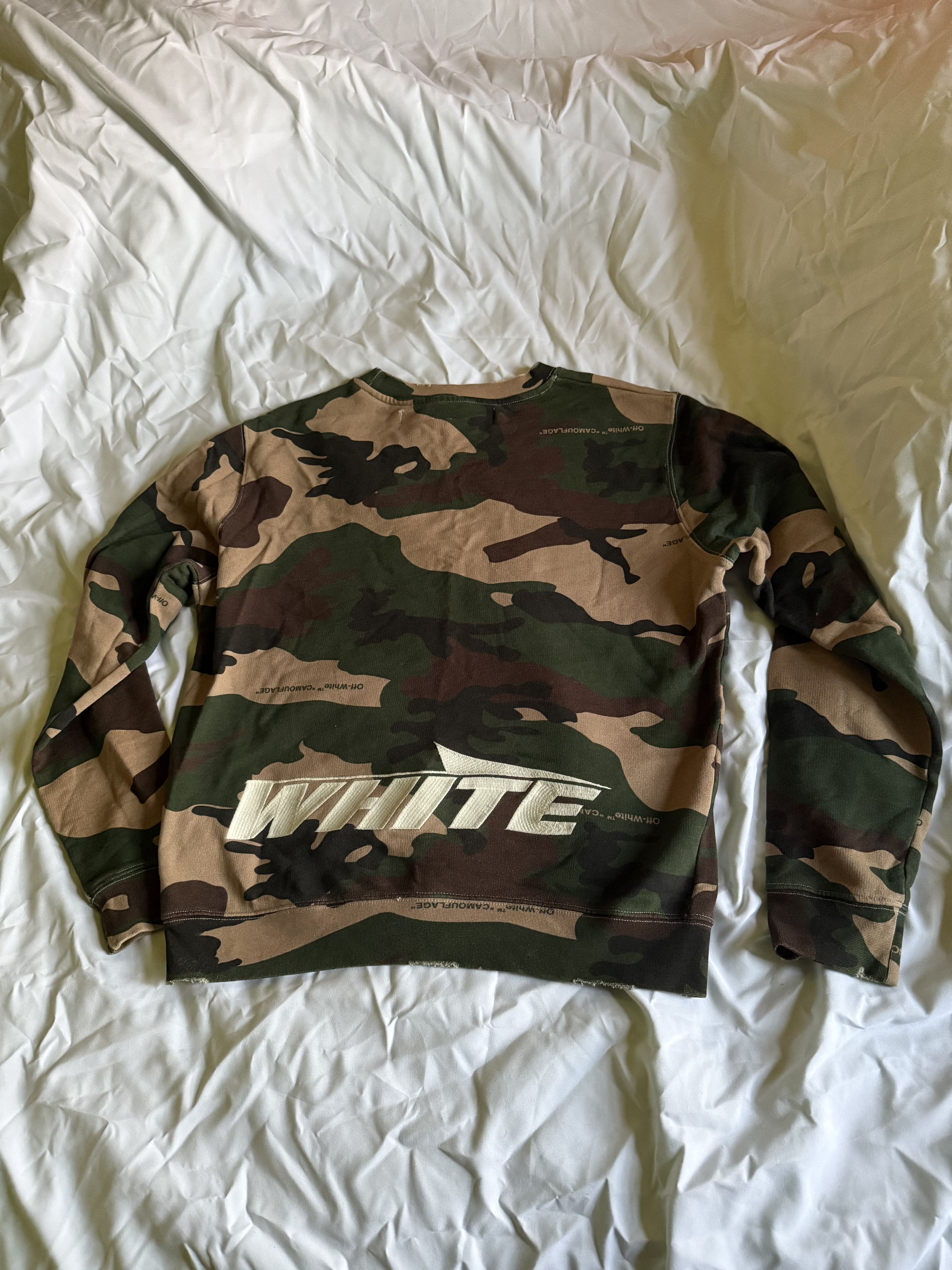 Off-White Off white camouflage sweater Size US M / EU 48-50 / 2 - 2 Thumbnail