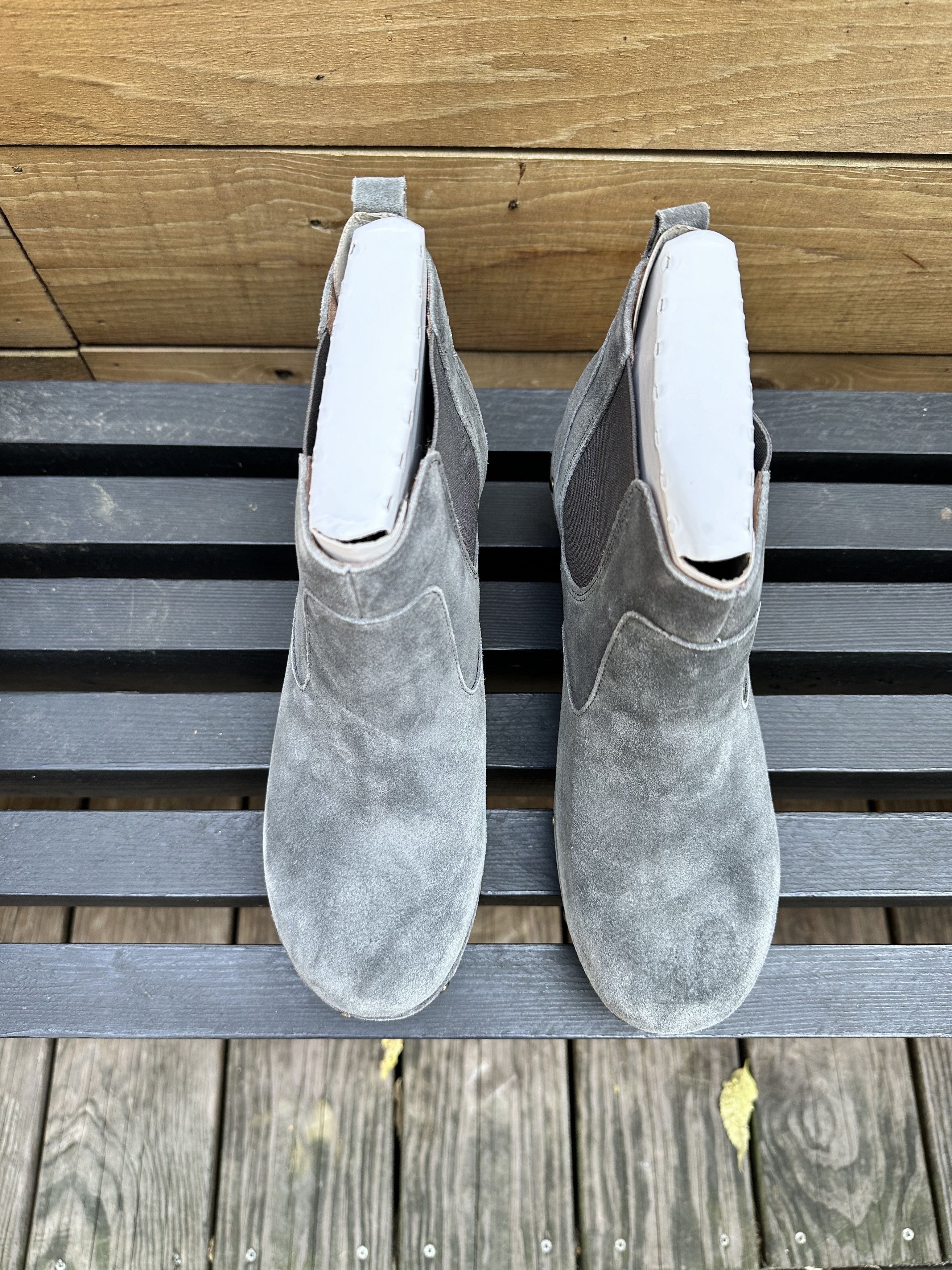 Clarks Clarks Soft Suede Slip-On Boots Size US 8.5 / IT 38.5 - 2 Thumbnail