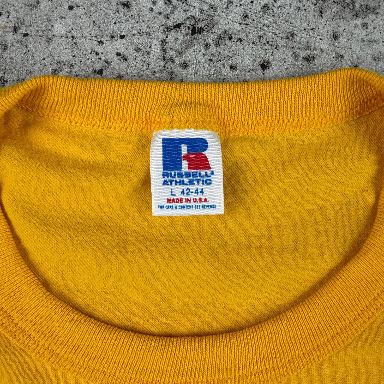 Russell Athletic Vintage Russell Athletic Shirt Alter Knights 80s Size Large Size US L / EU 52-54 / 3 - 3 Thumbnail