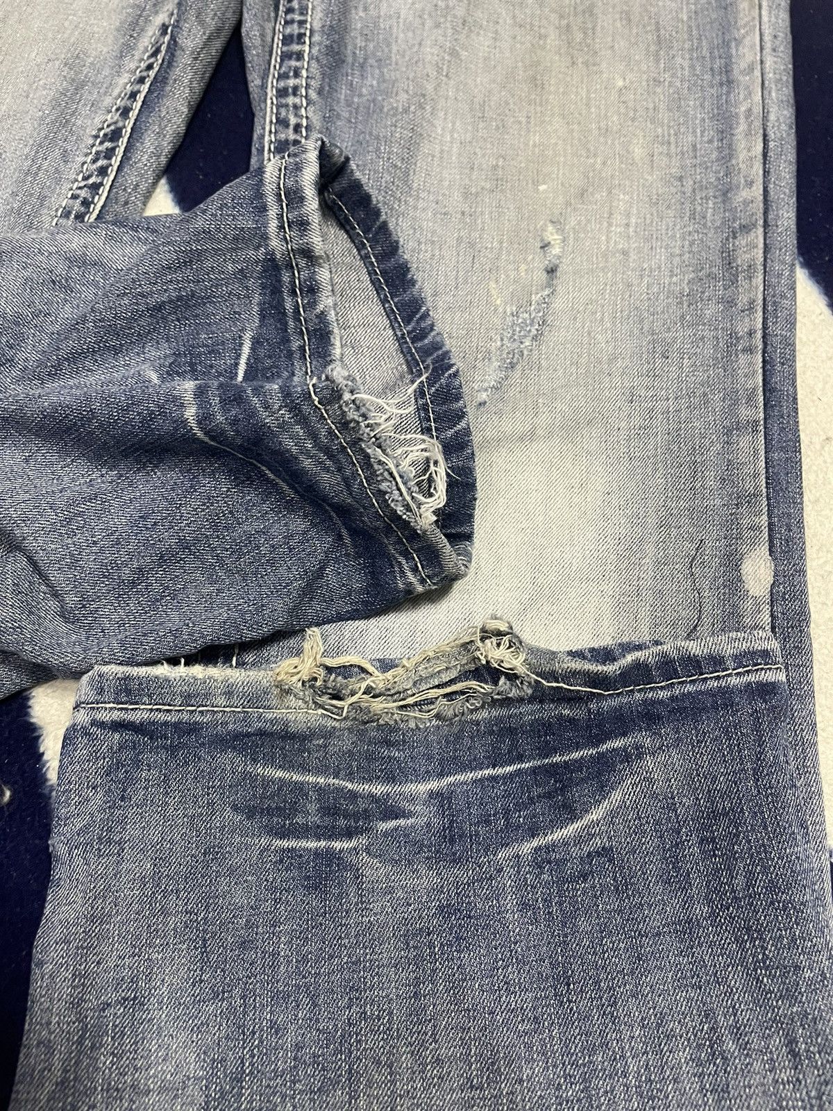 Japanese Brand INC Distressed Jeans (14) Size US 34 / EU 50 - 8 Thumbnail