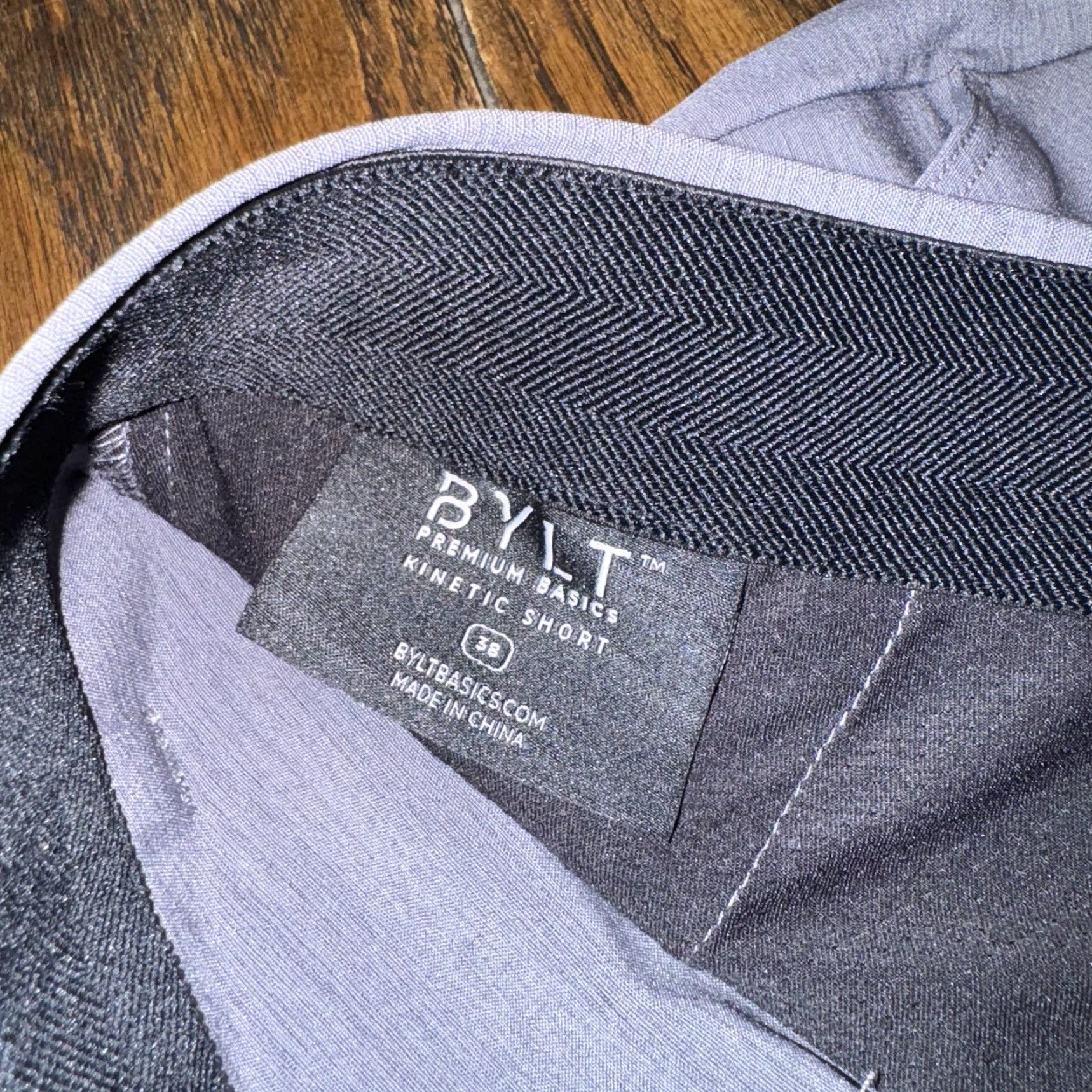 Vintage BYLT Kinetic Shorts Mens 38 Gray Zip Pocket Performance Stretch 9" Inseam Size US 38 / EU 54 - 4 Thumbnail