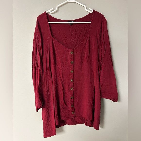 Torrid Torrid Red Button Down 3/4 Sleeve Blouse Size 4XL / US 24-26 - 1 Thumbnail