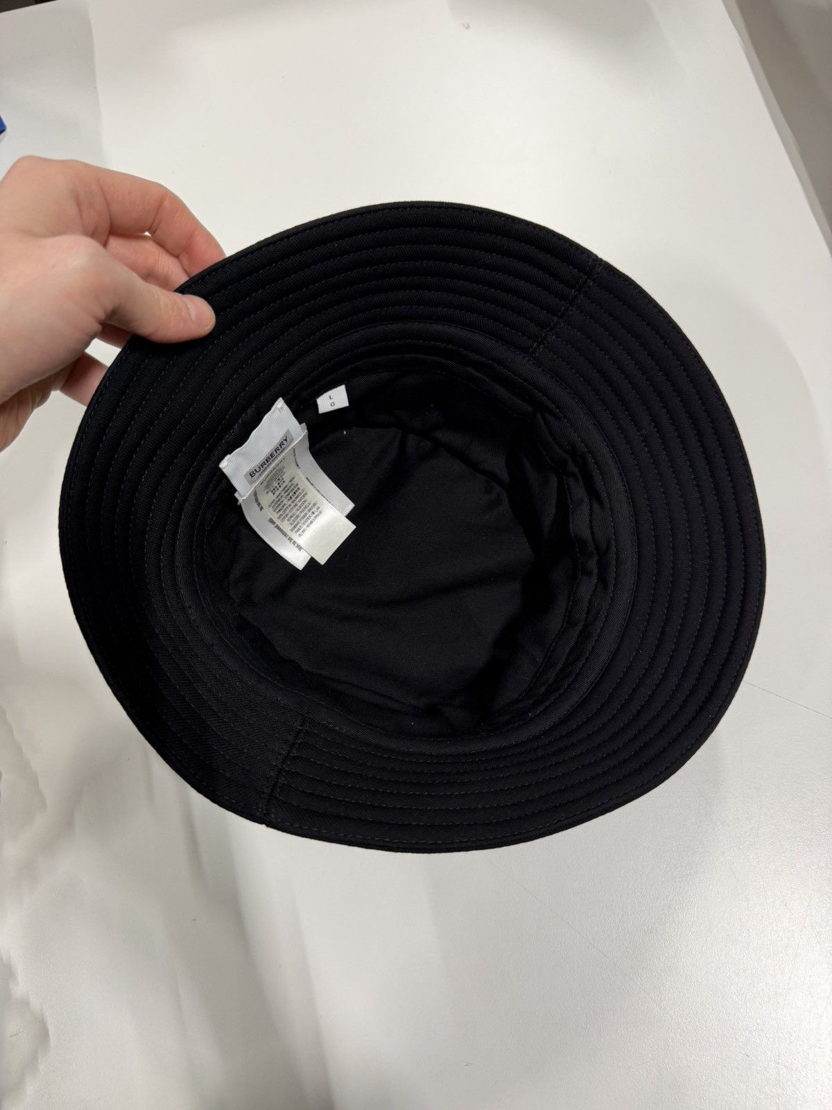 Burberry Burberry Logo Embroidery Bucket Hat NEW 500$ L Size ONE SIZE - 3 Thumbnail