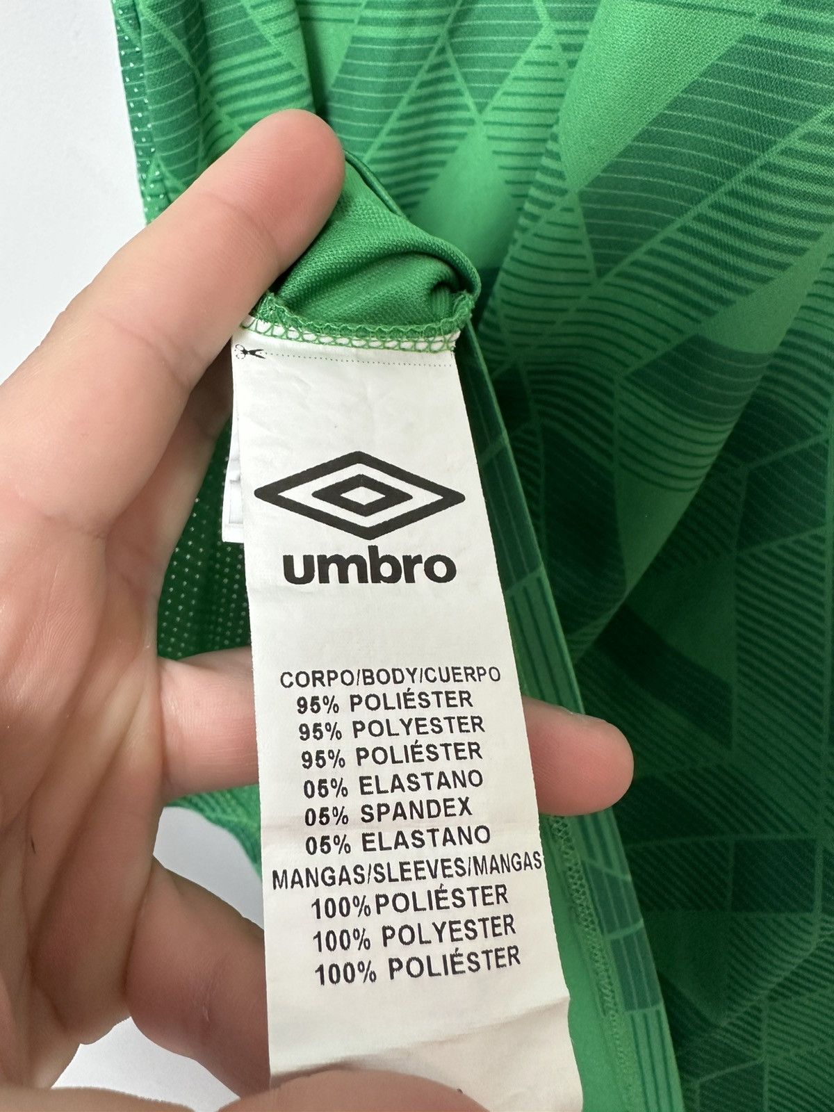 Umbro Chapecoense 2021 Umbro Brazil Football Jersey Green Shirt M Size US M / EU 48-50 / 2 - 7 Thumbnail