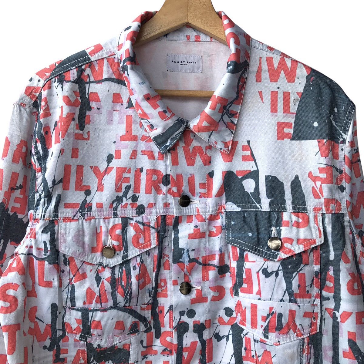 Designer Family First Milano Vandal Full Print Light Trucker Jacket Size US L / EU 52-54 / 3 - 3 Thumbnail