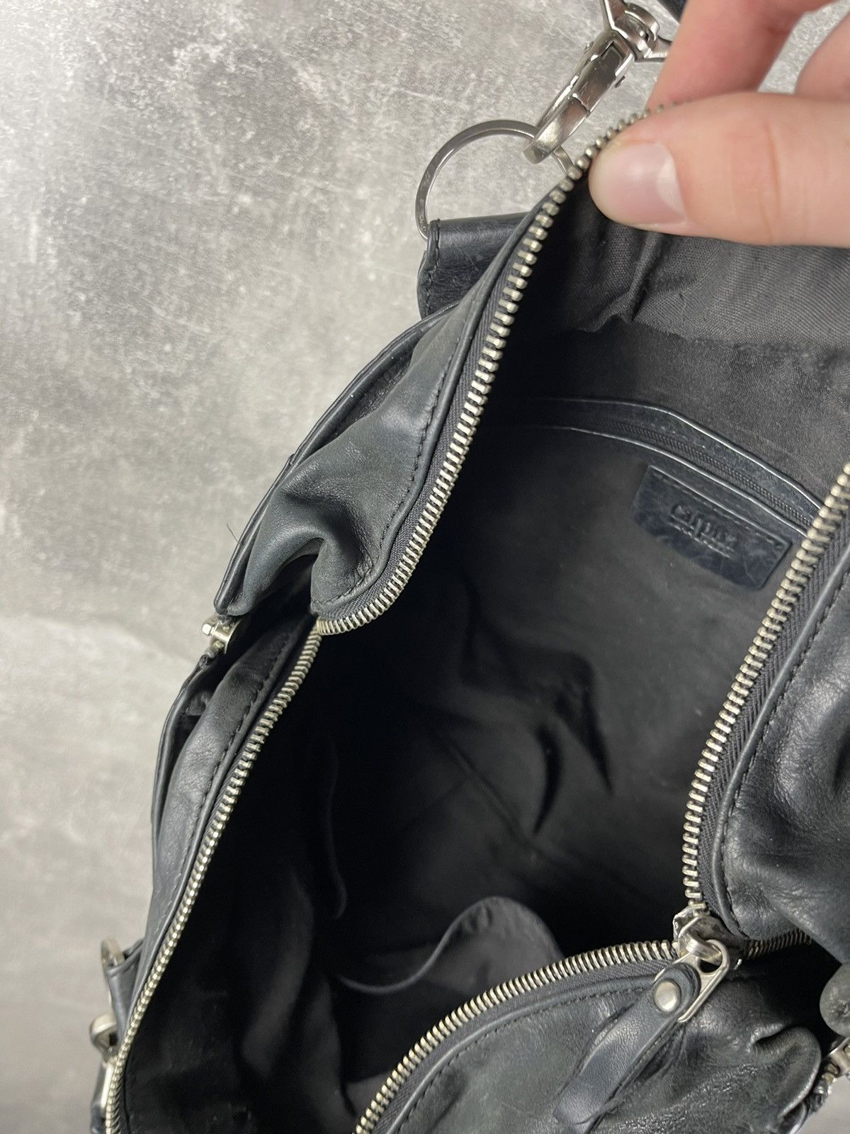 Other Carpisa Y2K Artisian Black Leather Multi Zip Shoulder Bag Size ONE SIZE - 8 Thumbnail