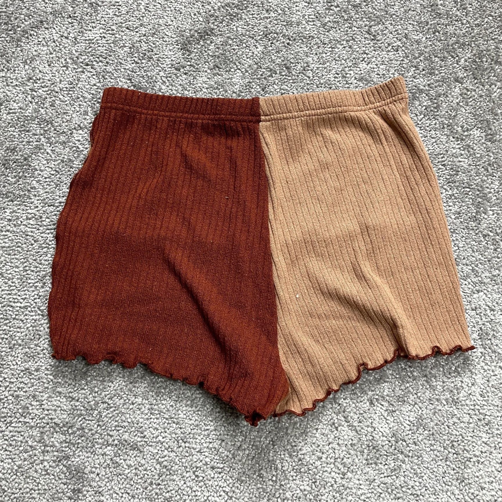 Shein Shein Knit Shorts Womens Medium W26 Brown Elastic Waist High Rise Stretch Casual Size 32" / US 10 / IT 46 - 2 Thumbnail