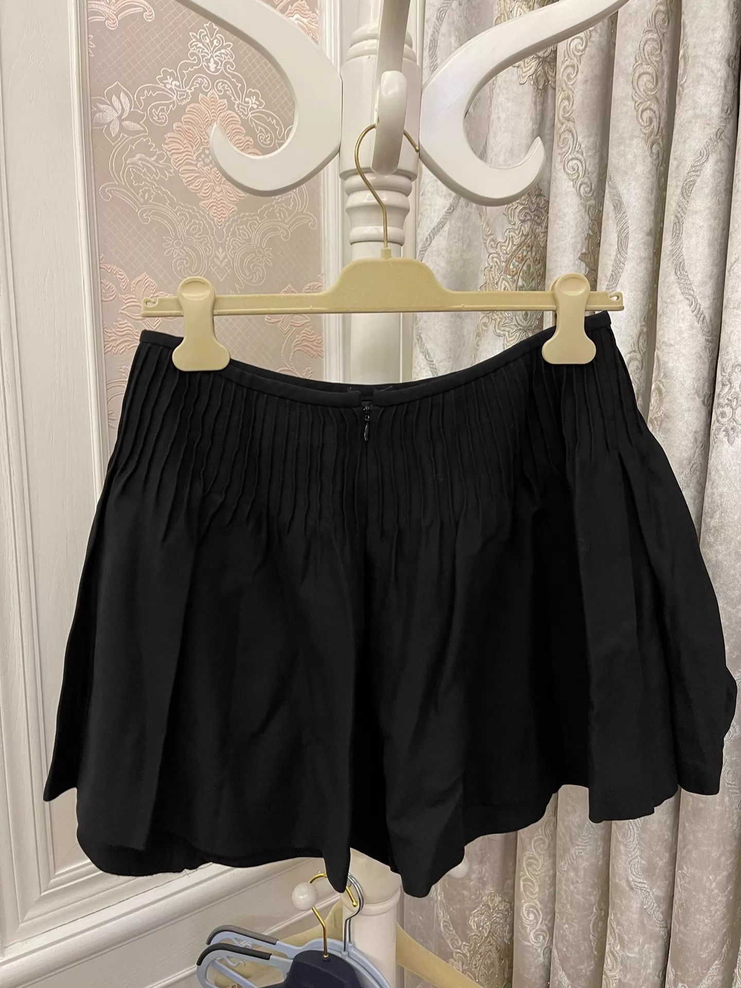 Valentino Valentino Women's Culottes Size 44 Authentic Size 30" / US 8 / IT 44 - 5 Thumbnail