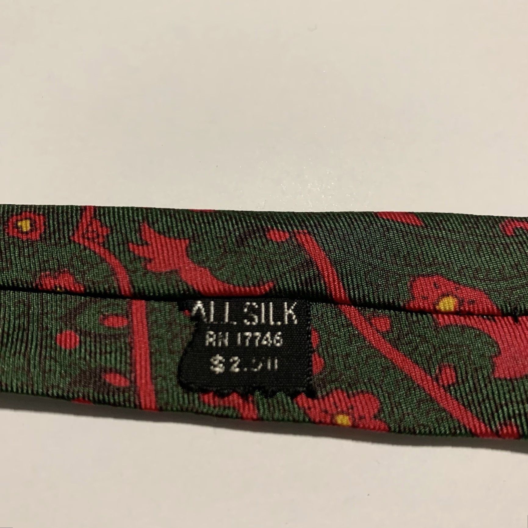 Vintage VINTAGE Jordan Marsh Men Slim Tie 100% Silk Paisley Green Red Classic Size ONE SIZE - 4 Thumbnail