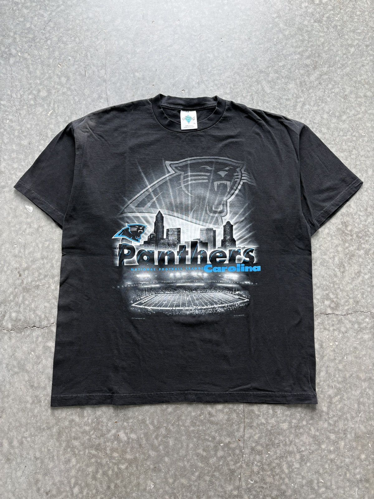 NFL Vintage 90s Carolina Panthers Graphic Tee Size US XL / EU 56 / 4 - 1 Thumbnail