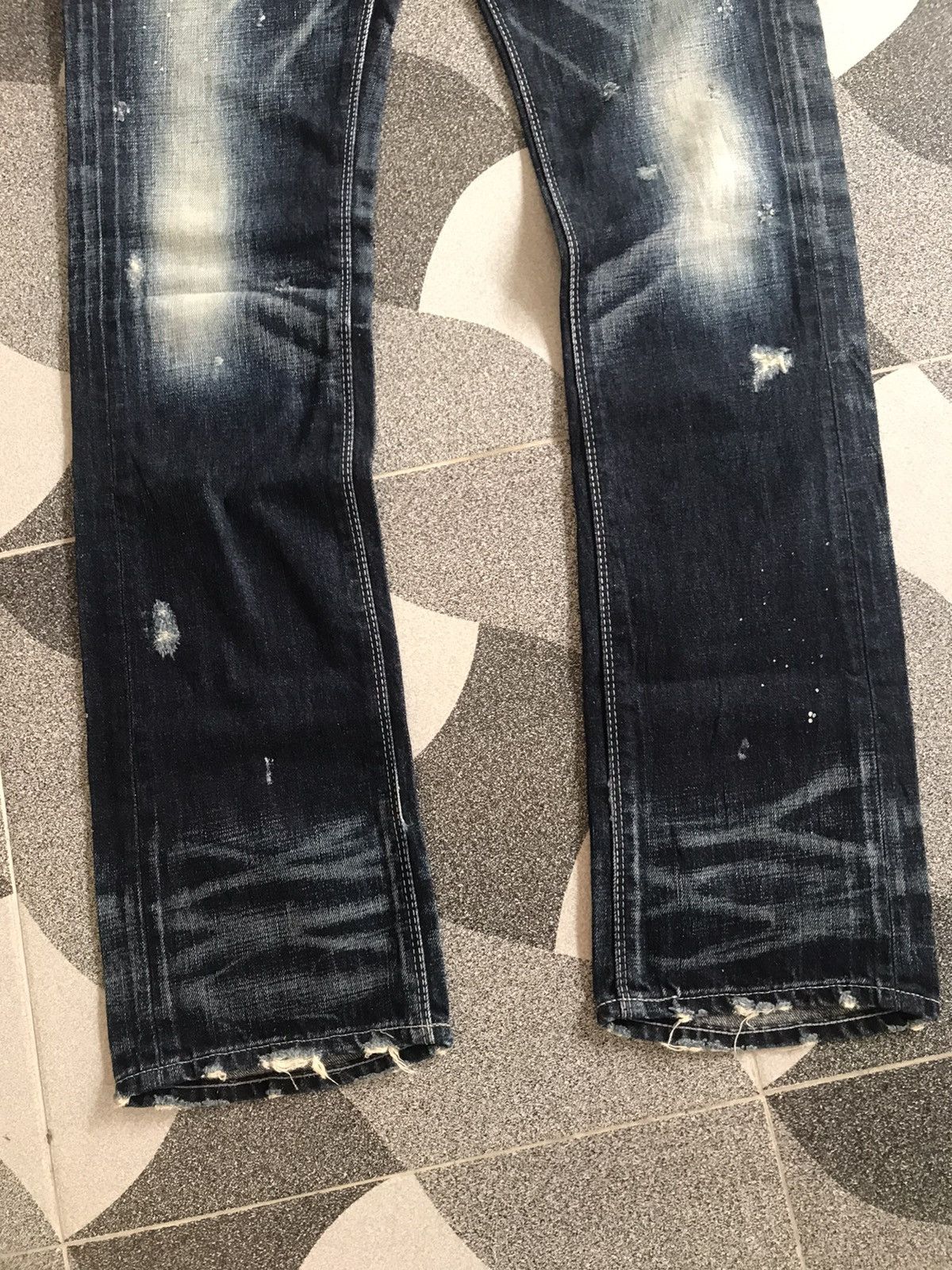 GOSTAR DE FUGA GOSTAR DE FUGA DISTRESSED WASHED PANTS Size US 32 / EU 48 - 3 Thumbnail