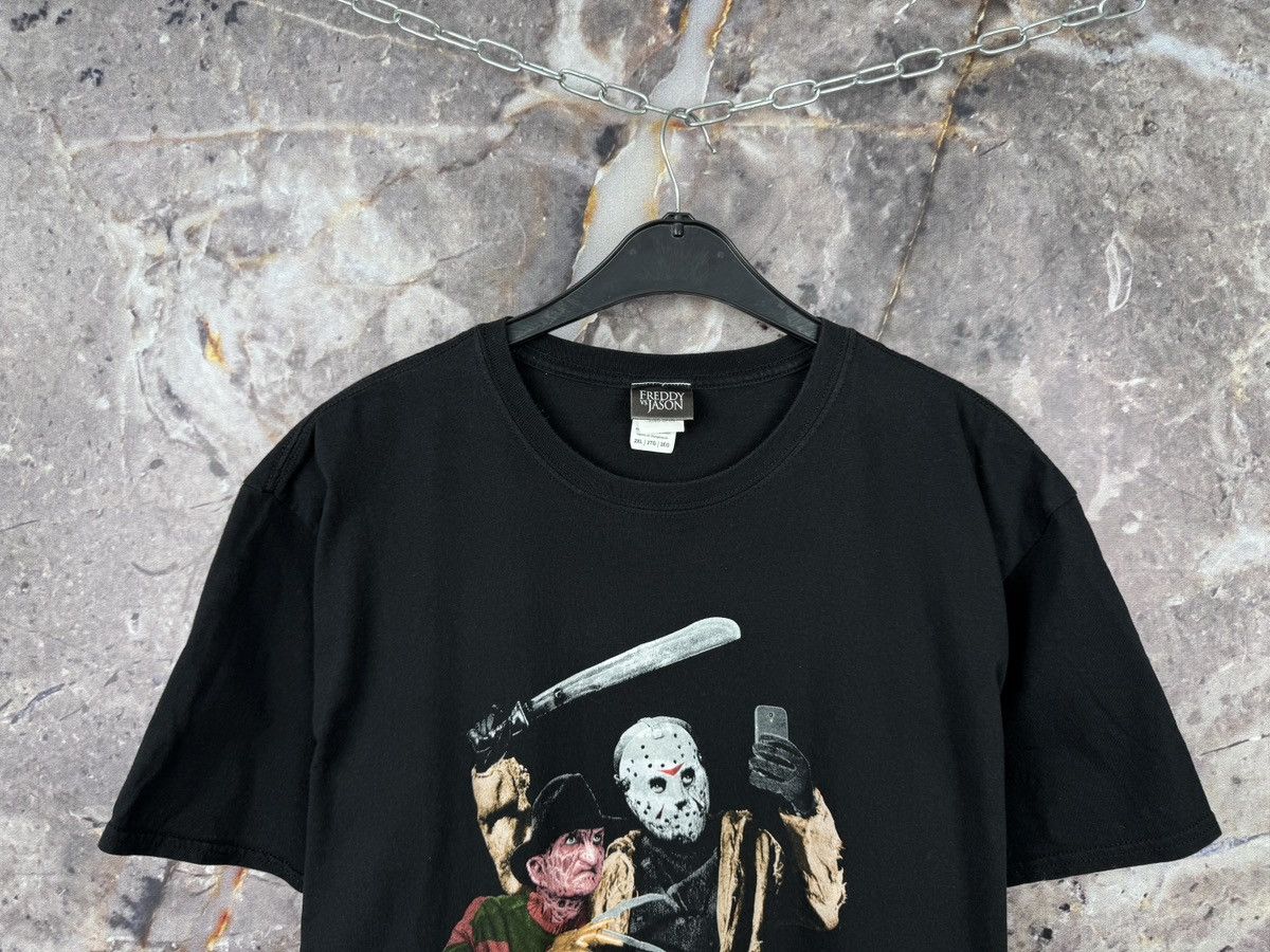 Harrods Men’s Freddy vs Jason T-Shirt Horror Movie Size XXL Size US XXL / EU 58 / 5 - 2 Thumbnail