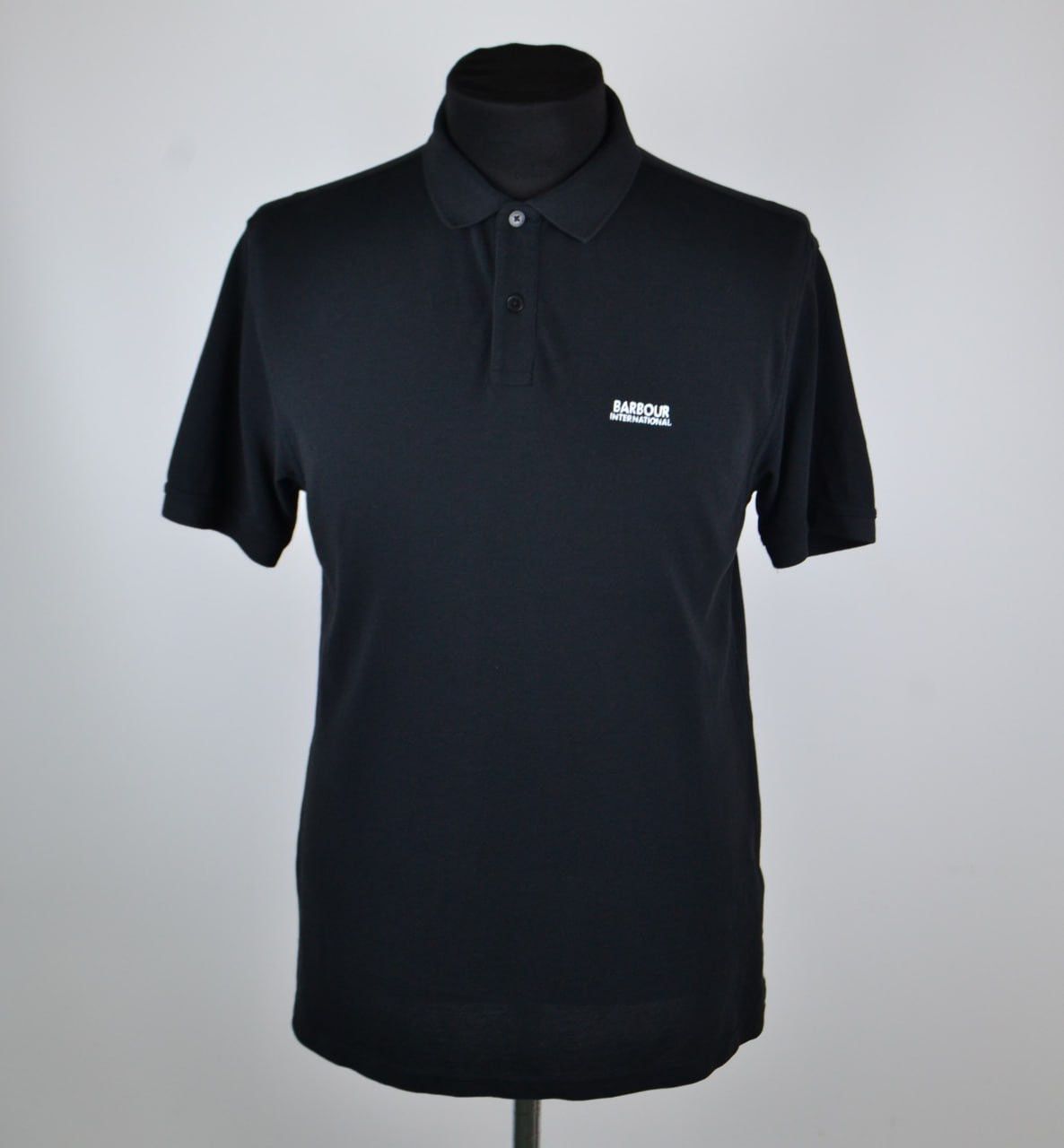 Barbour Barbour international polo short sleeve Black size L Size US L / EU 52-54 / 3 - 1 Thumbnail