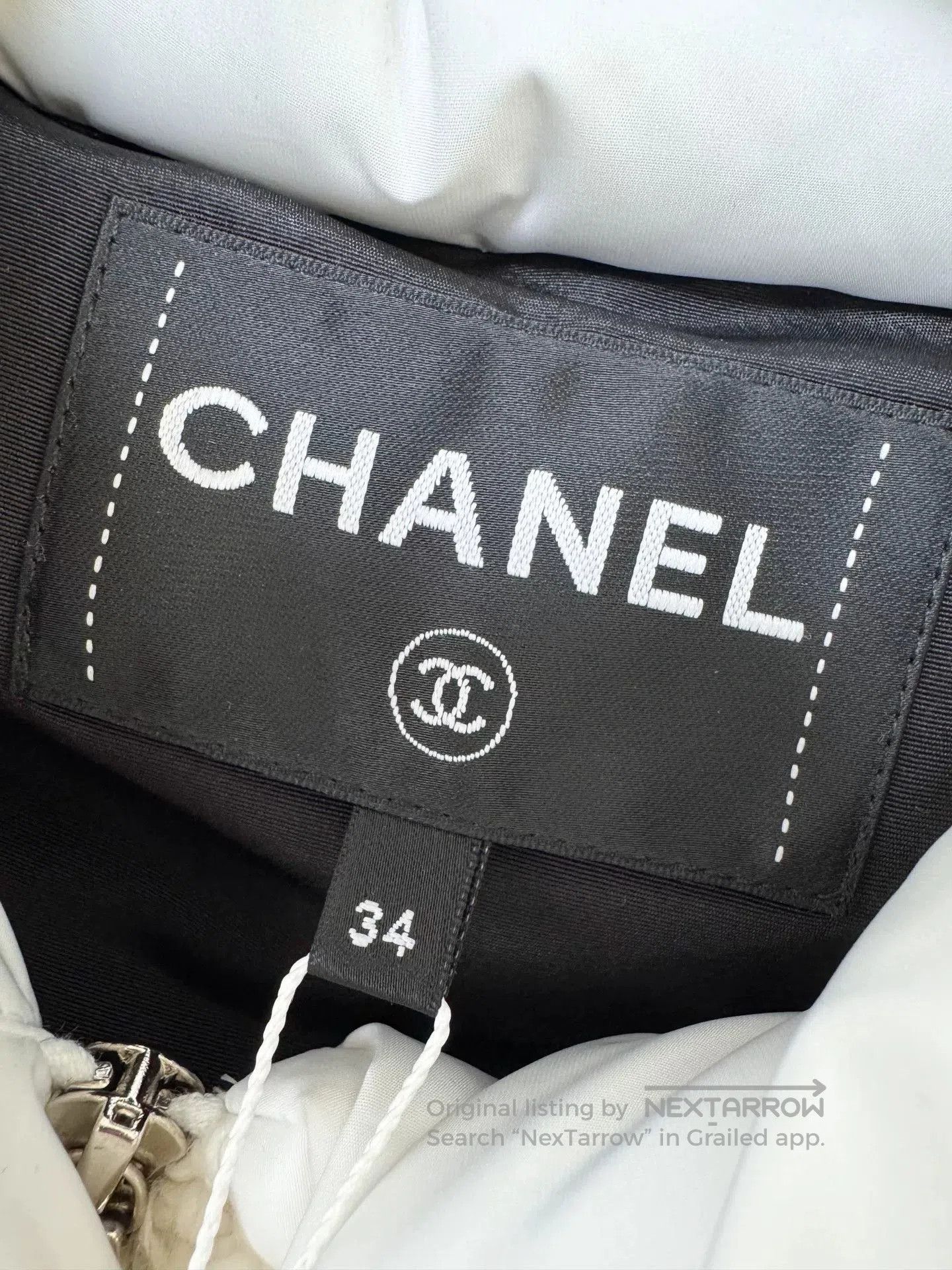 Chanel Chanel White Lace Trimmed Down Jacket. Size US S / EU 44-46 / 1 - 4 Thumbnail