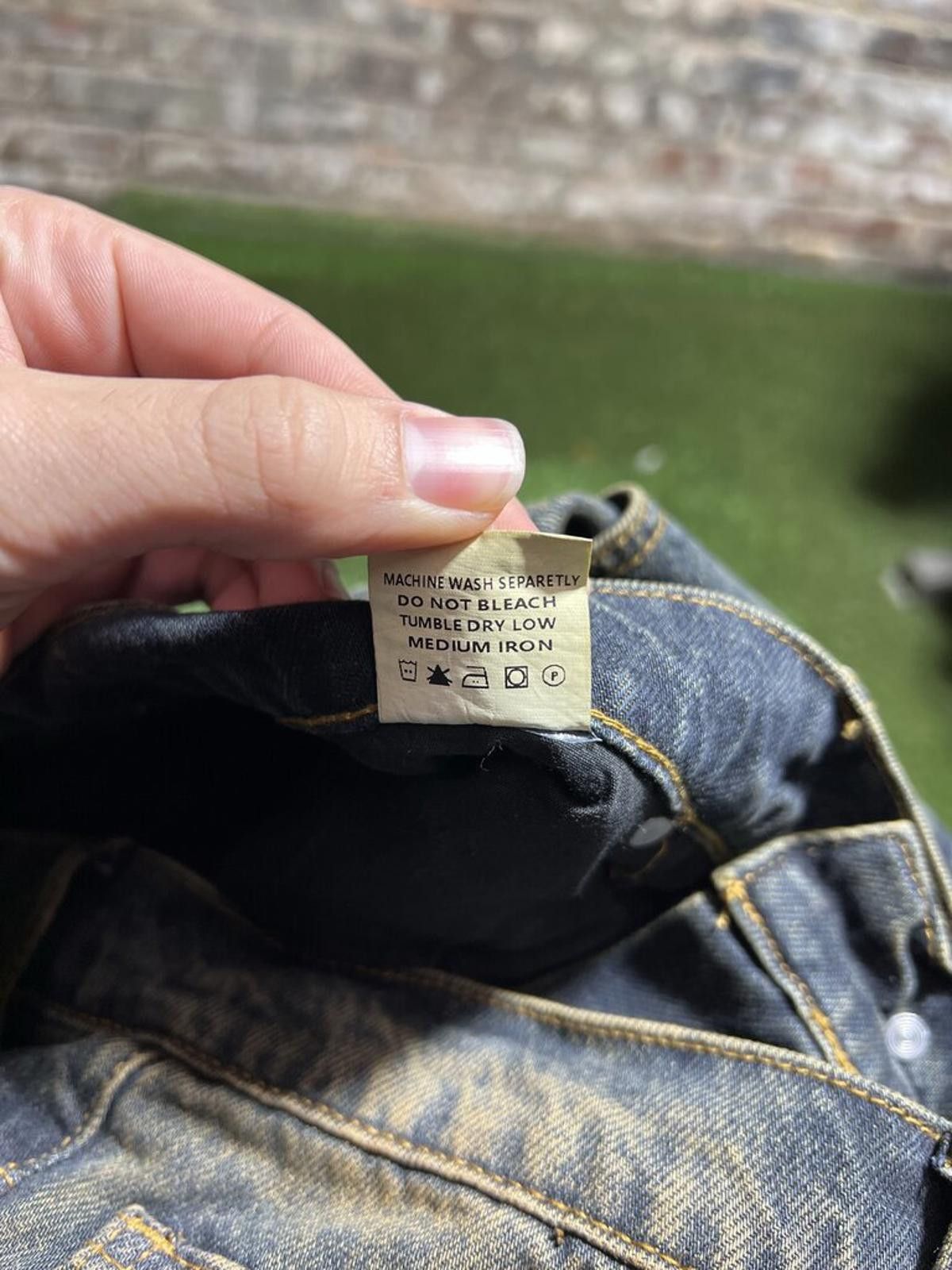 Vale Vale Mud Wash Distressed Denim Sz. 34 Size ONE SIZE - 4 Thumbnail