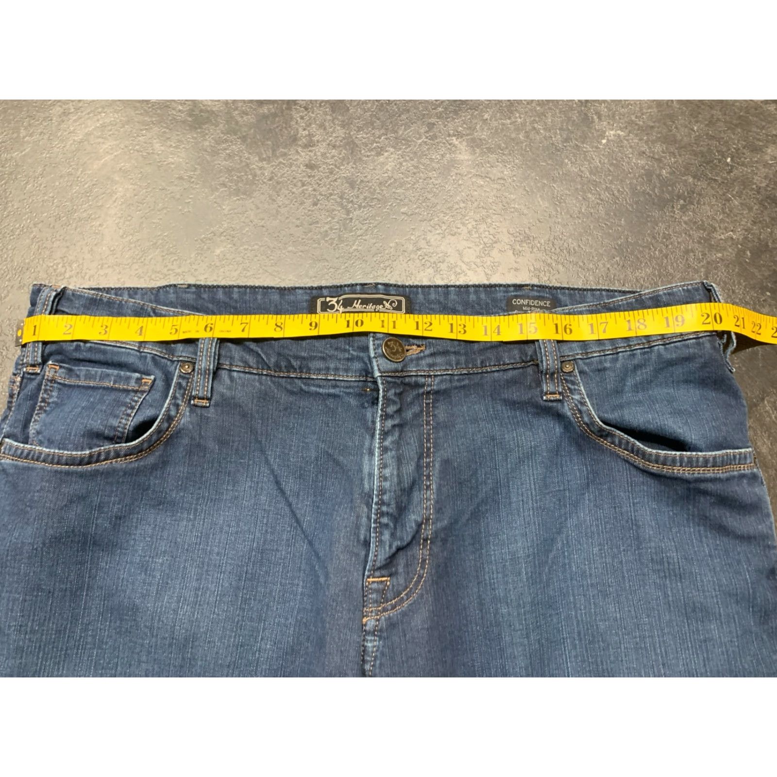Vintage 34 Heritage Jeans Adult 40x32 Dark Blue Denim Mid Rise Relaxed Regular Stretch Mens Size US 40 / EU 56 - 4 Thumbnail