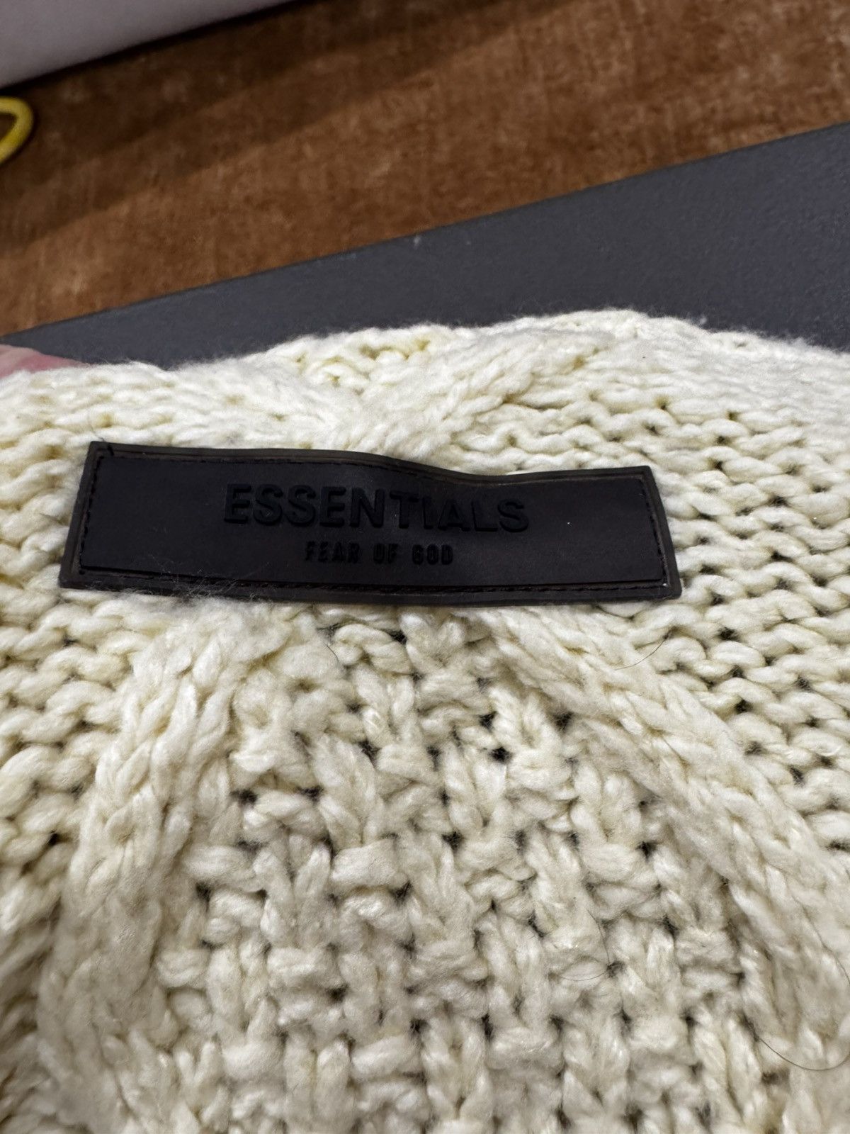 Fear of God Essentials butter yellow sweater Size US M / EU 48-50 / 2 - 6 Thumbnail