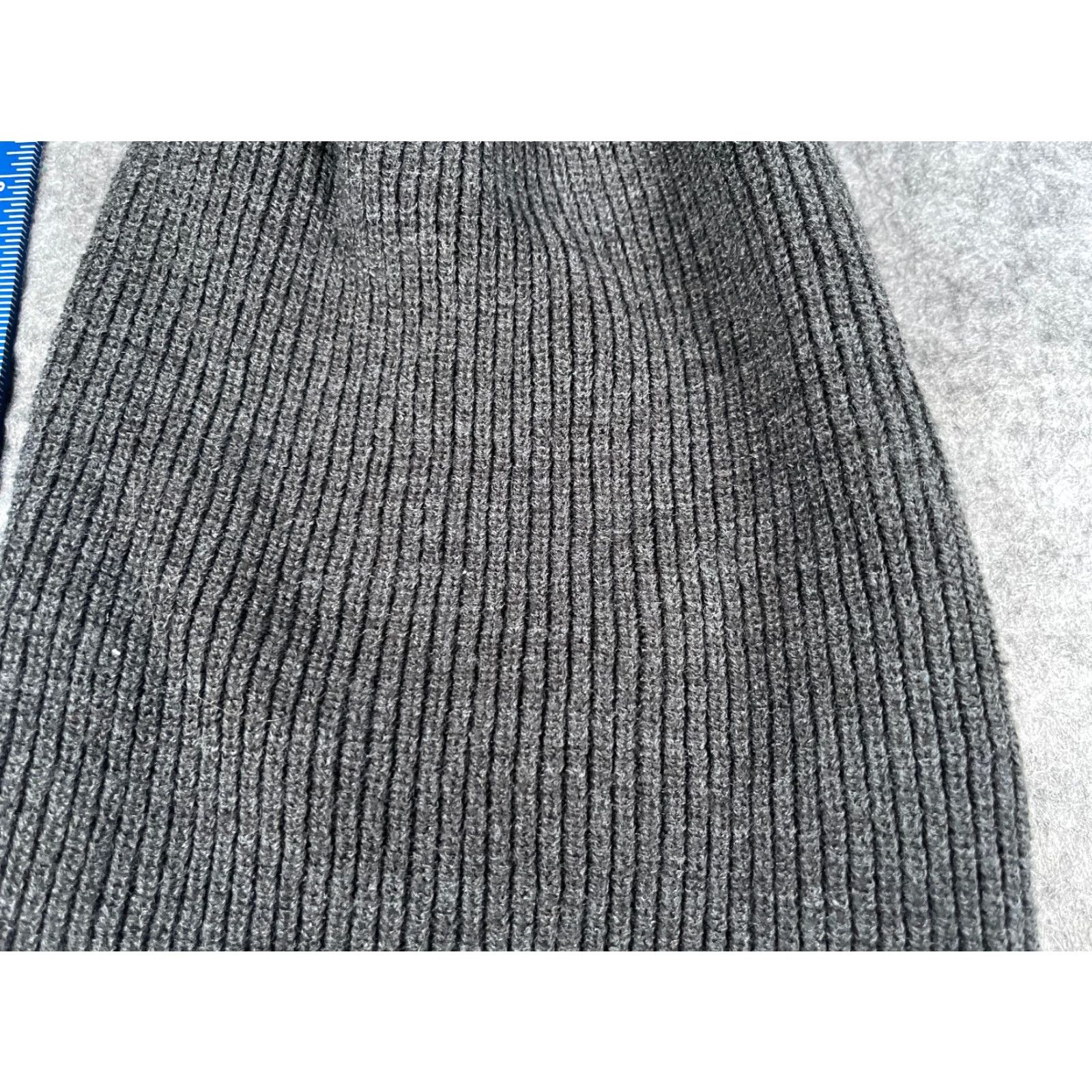 Vintage Yupoong Beanie Adult One Size Gray Knit 100% Acrylic Hat Unisex Adults Beanie Winter Outdoor Ski Mens Women s Size ONE SIZE - 3 Thumbnail