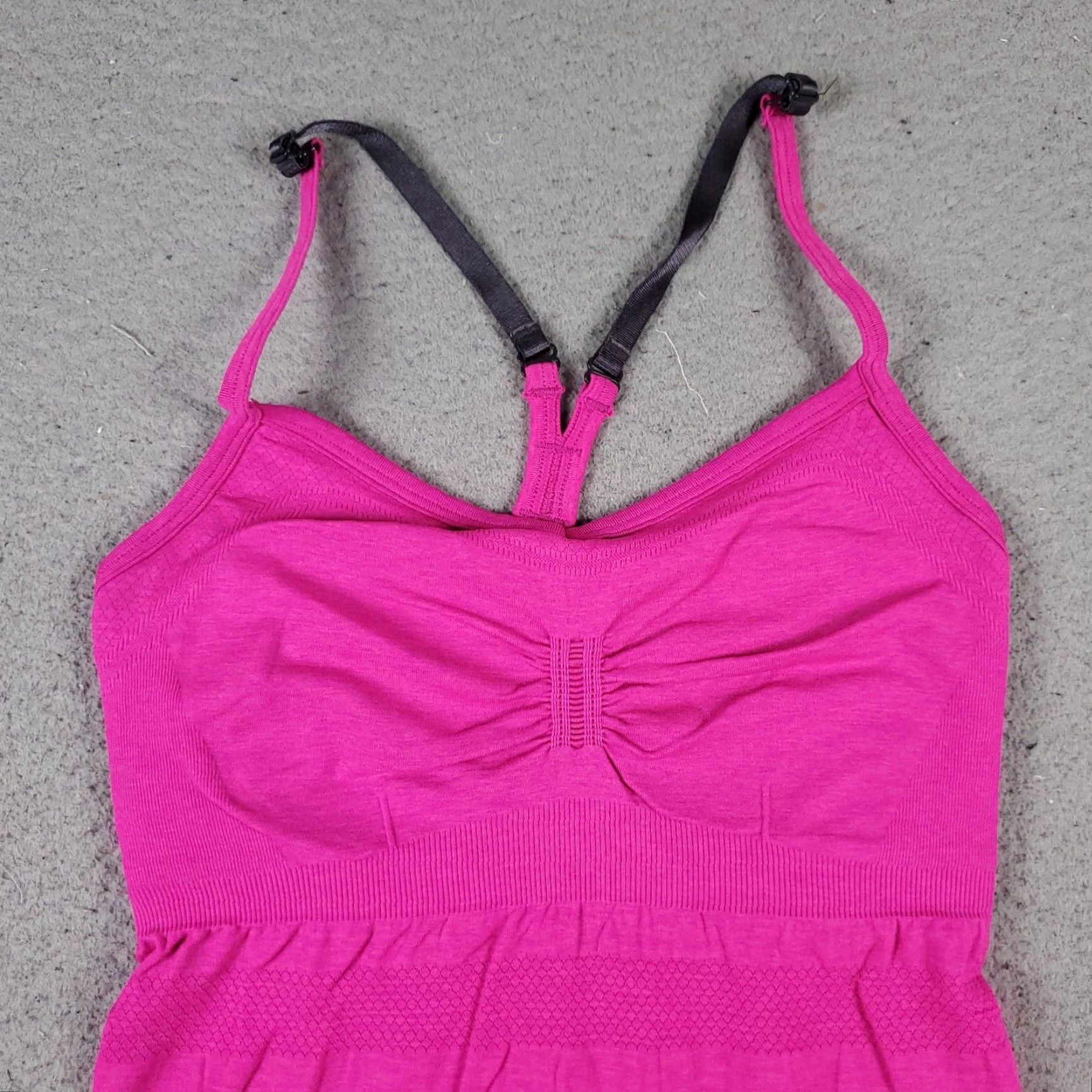 Lululemon Lululemon Tank Top Women’s Size 4 Pink Stretch Active Tank Top Sleeveless Round Neck Pullover Spaghetti Strap Fitness Casual Women Size S / US 4 / IT 40 - 2 Thumbnail
