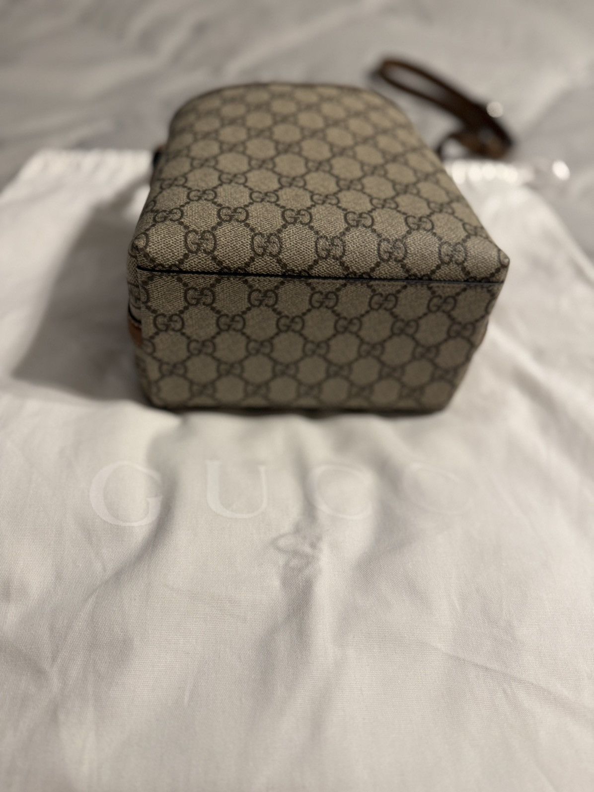 Gucci GG Emblem small bucket bag Size ONE SIZE - 14 Thumbnail