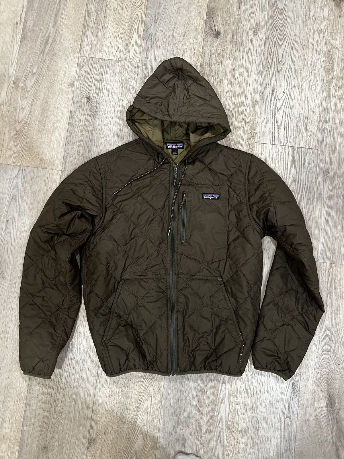 Patagonia Green Patagonia Men’s Diamond Quilted Bomber Hoodie Grailed