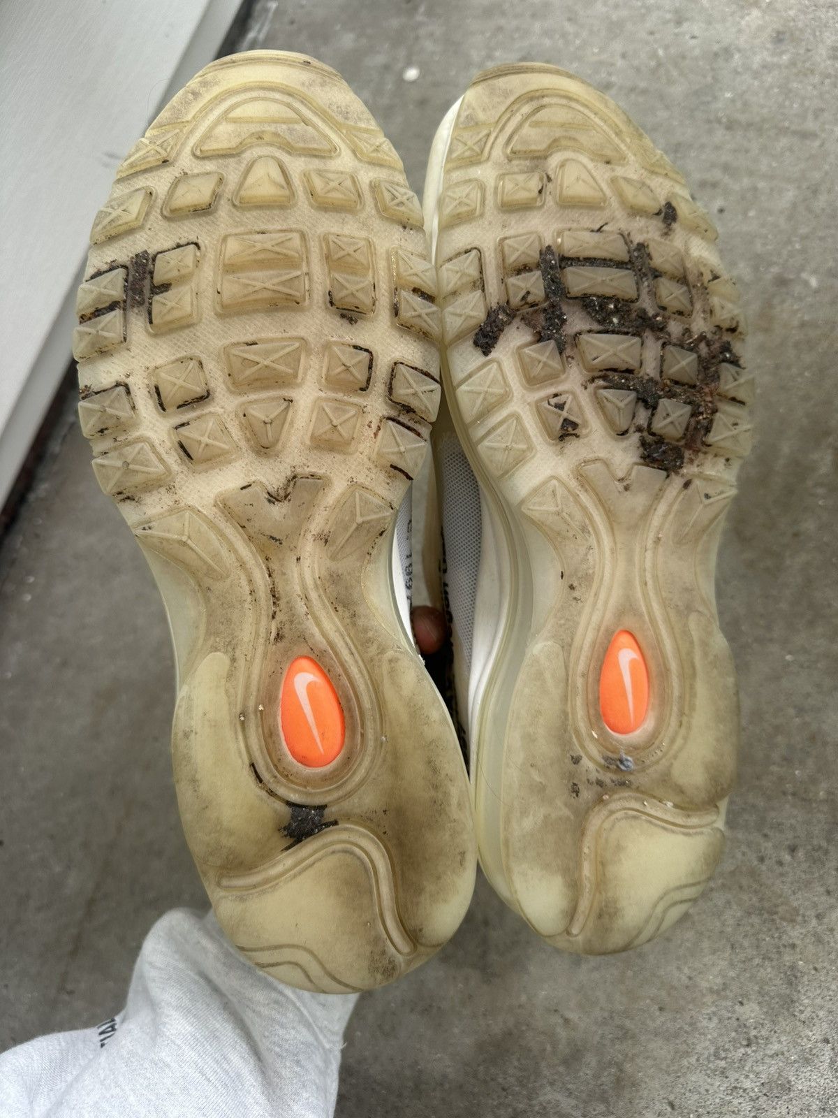 Nike × Off-White Off-White x Nike Air Max 97 OG The Ten size 9.5 Size US 9.5 / EU 42-43 - 5 Thumbnail