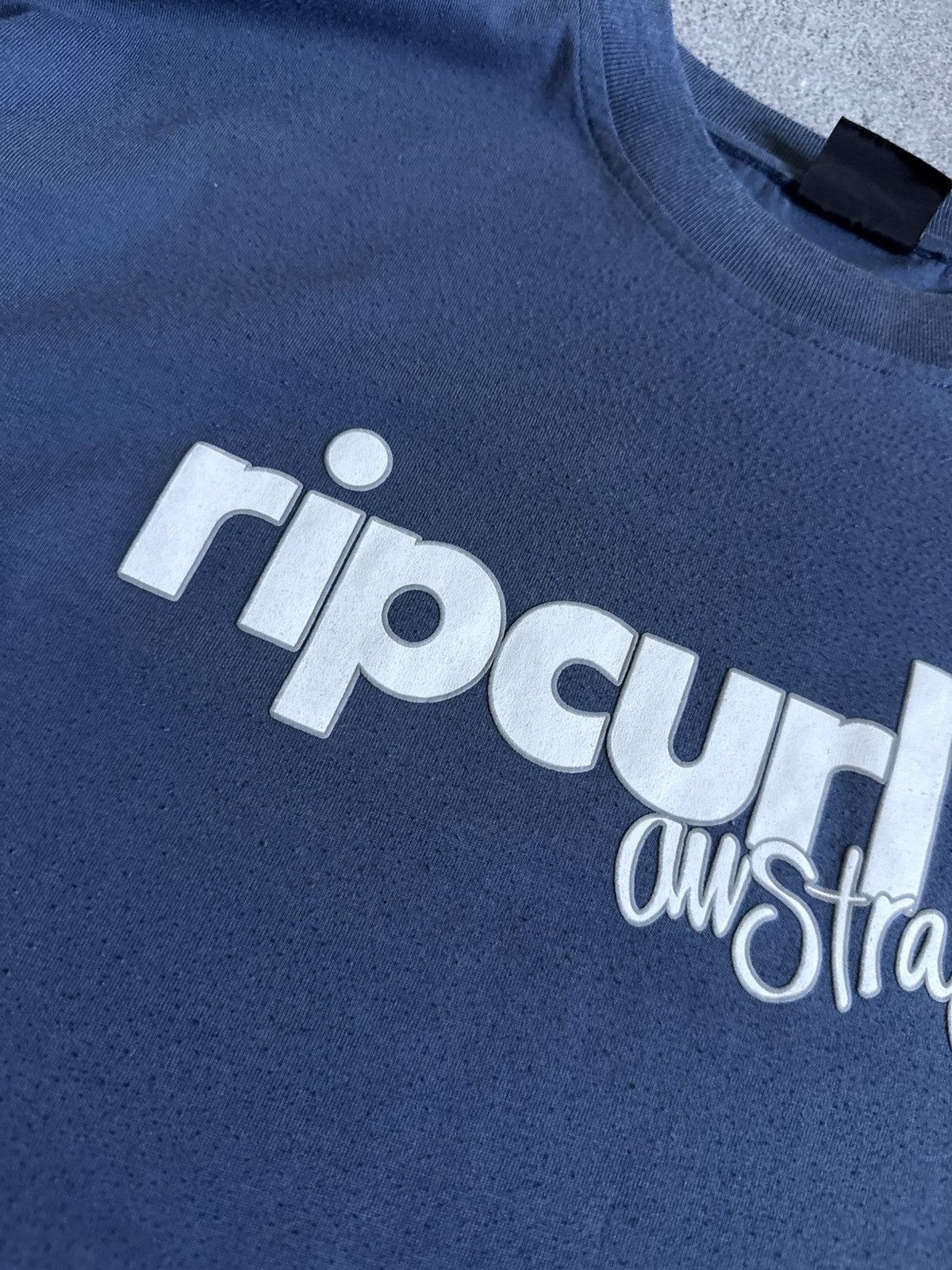 Rip Curl Rip Curl XL/size big logo Australia 🇦🇺 tee Tshirts surfing Size US XL / EU 56 / 4 - 4 Thumbnail