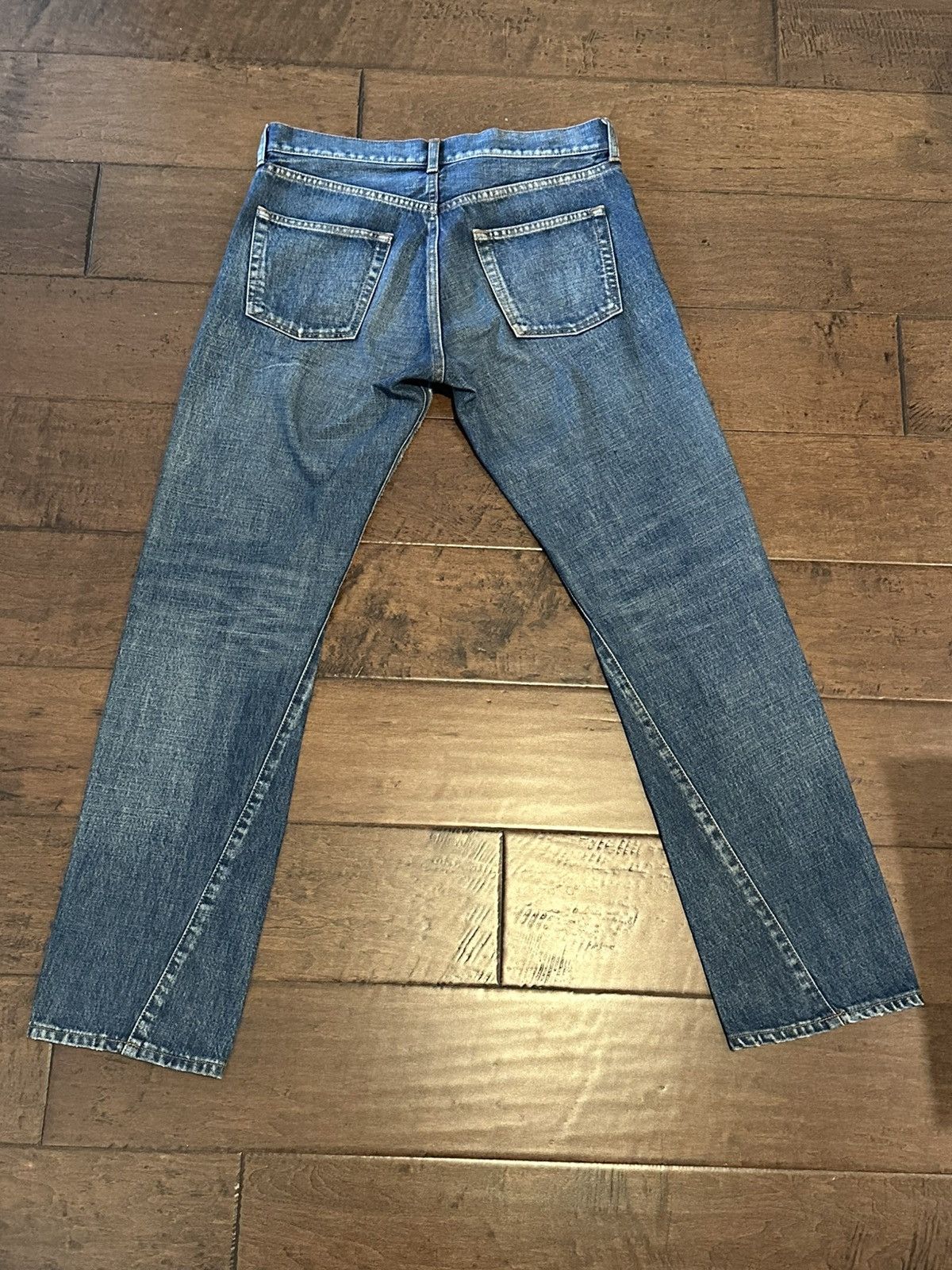 Balenciaga Balenciaga Women’s Twisted Leg Jeans Size 30" / US 8 / IT 44 - 2 Thumbnail