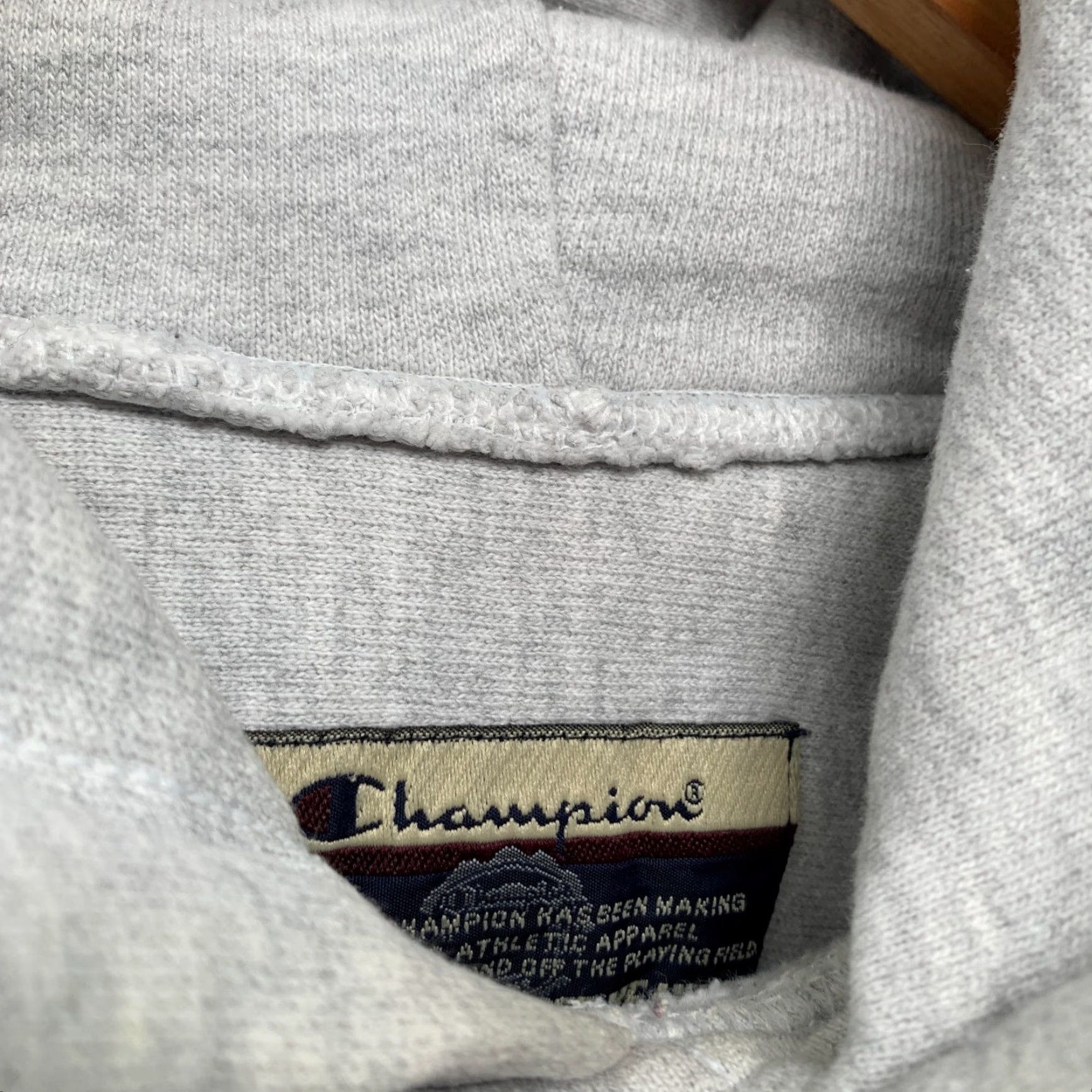 Champion VINTAGE Charleston Police Hoodie Sweatshirt Men Large Gray Heavyweight 24x25.5 Size US L / EU 52-54 / 3 - 3 Thumbnail