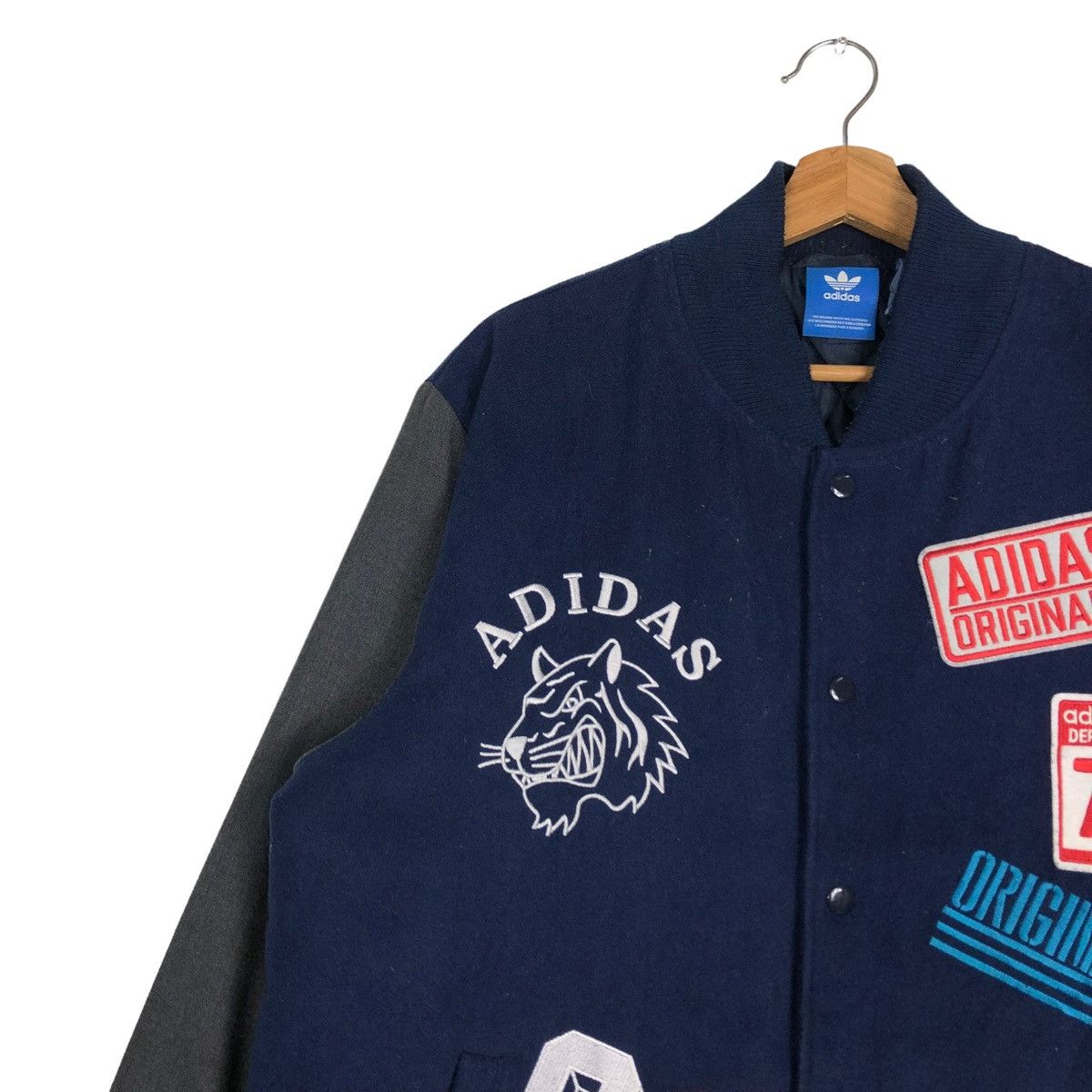 Adidas 🔥VINTAGE VARSITY JACKET ADIDAS BIG LOGO FULL PRINT Size US M / EU 48-50 / 2 - 7 Thumbnail