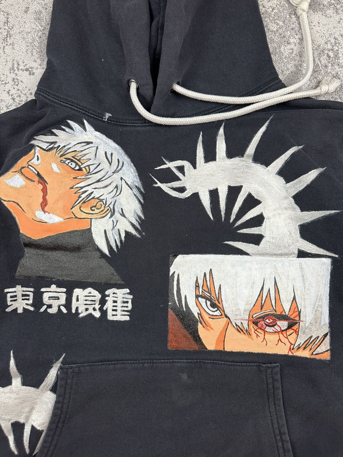 Anime Hand Painted Tokyo Ghoul Hoodie ZXC Graffiti Anime Size US S / EU 44-46 / 1 - 2 Thumbnail
