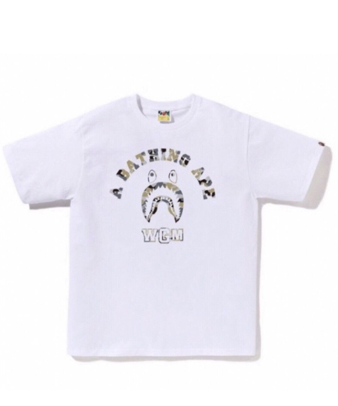 Bape A Bathing Ape Madison Ave College Shark T-shirt Size XL NWT Size US XL / EU 56 / 4 - 1 Thumbnail