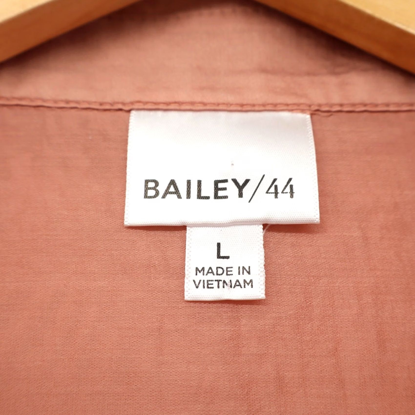Bailey 44 Bailey 44 Womens Simi Sheer Button Up Long Sleeve Blouse Pink Sz L - Used Size L / US 10 / IT 46 - 3 Thumbnail