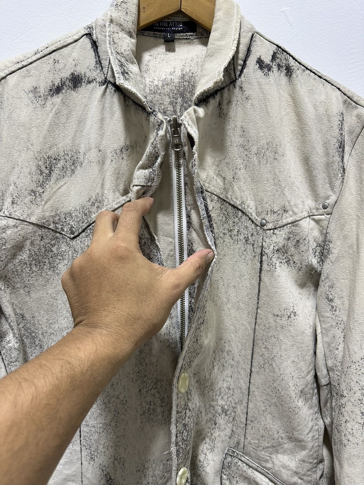 Hysteric Glamour × In The Attic × Le Grande Bleu (L.G.B.) InTheAttic Acid Wash Jacket Design ShareSpirit Ifsixwasnine Size US L / EU 52-54 / 3 - 7 Thumbnail