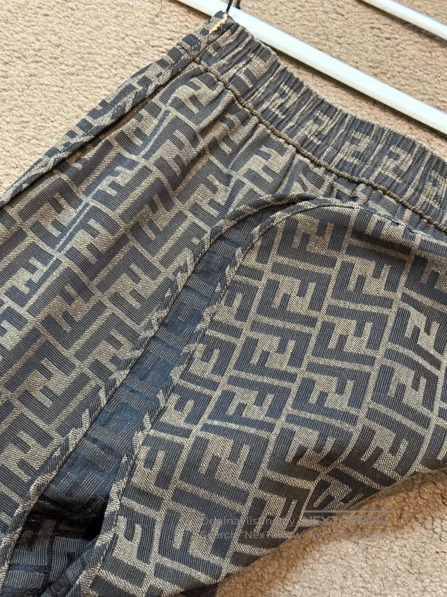 Fendi fendi ff print black shorts size 38. Size US 38 / EU 54 - 3 Thumbnail