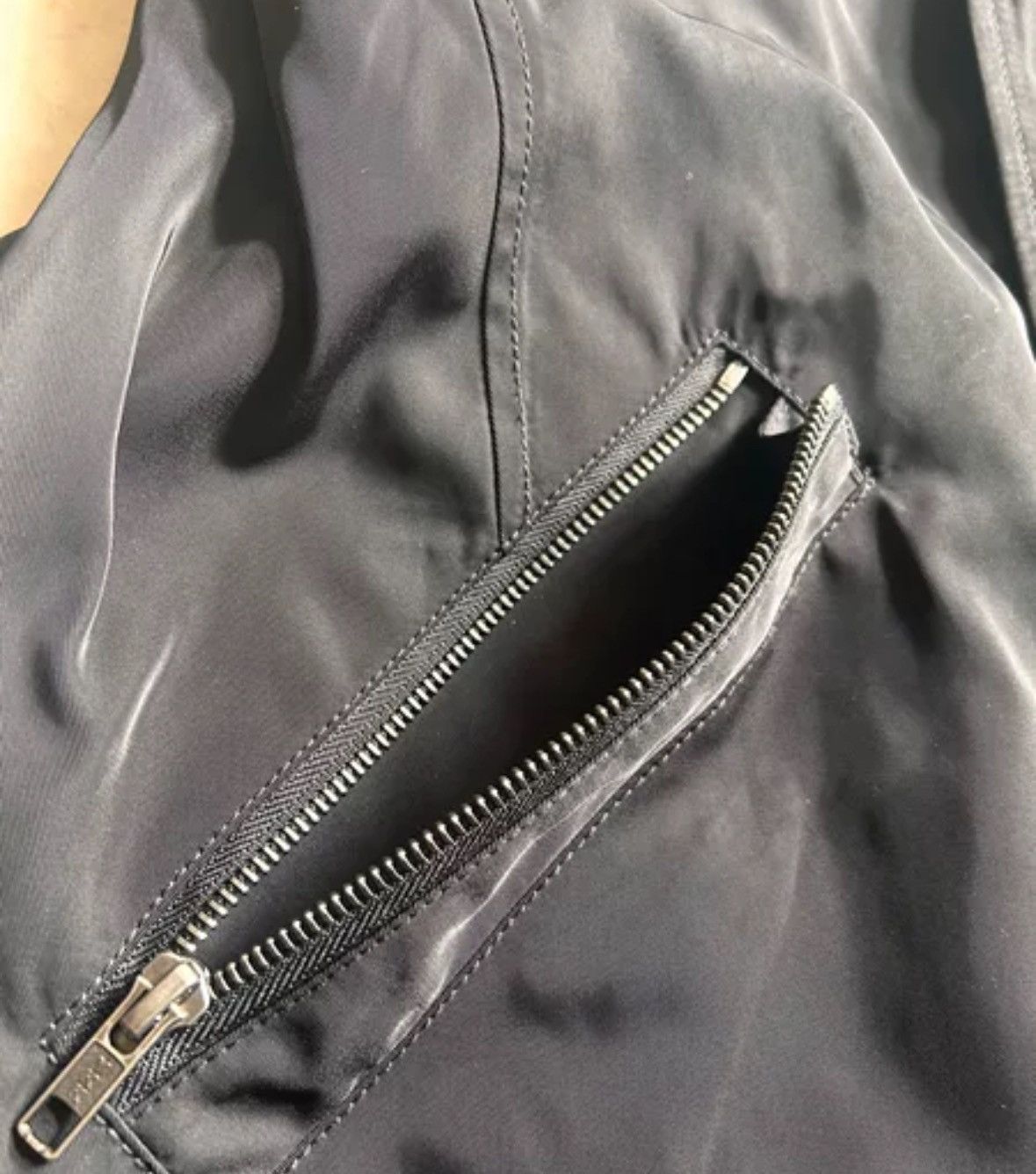 Helmut Lang Helmut Lang Lock Neck Nylon Jacket Size US S / EU 44-46 / 1 - 4 Thumbnail