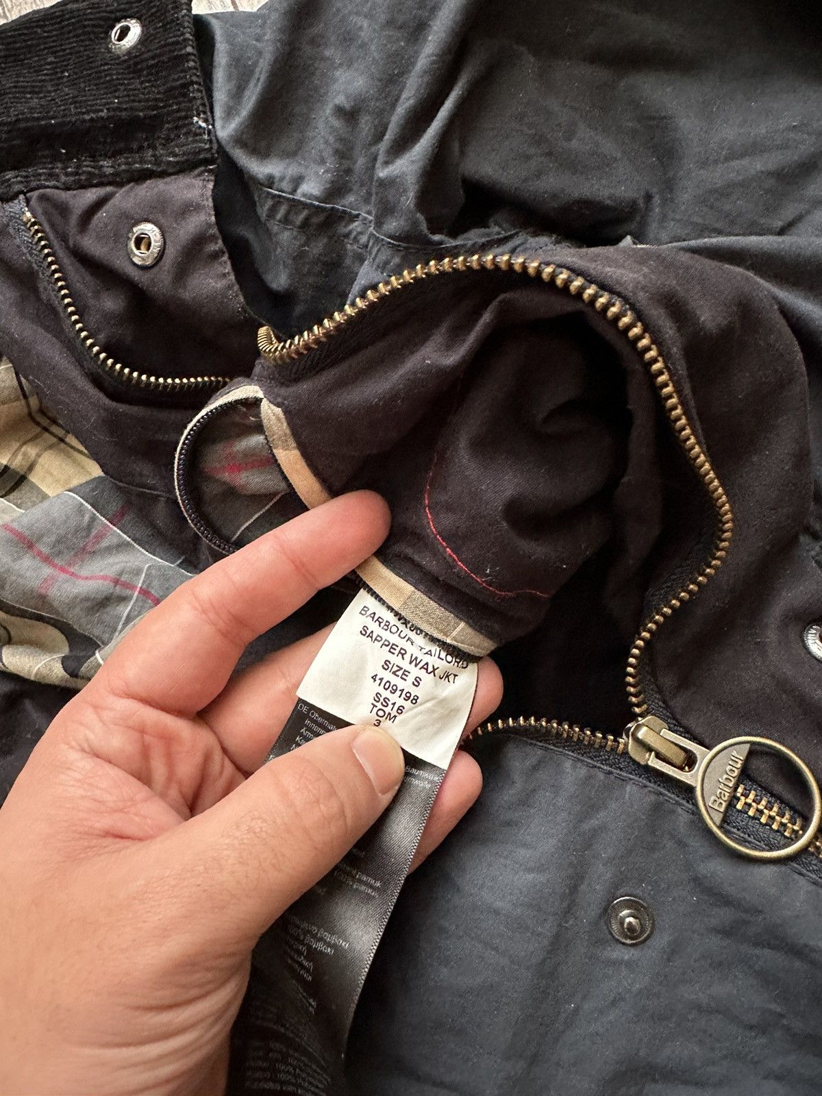 Barbour Vintage Barbour Tailored Sapper Waxed Jacket Size US S / EU 44-46 / 1 - 19 Thumbnail