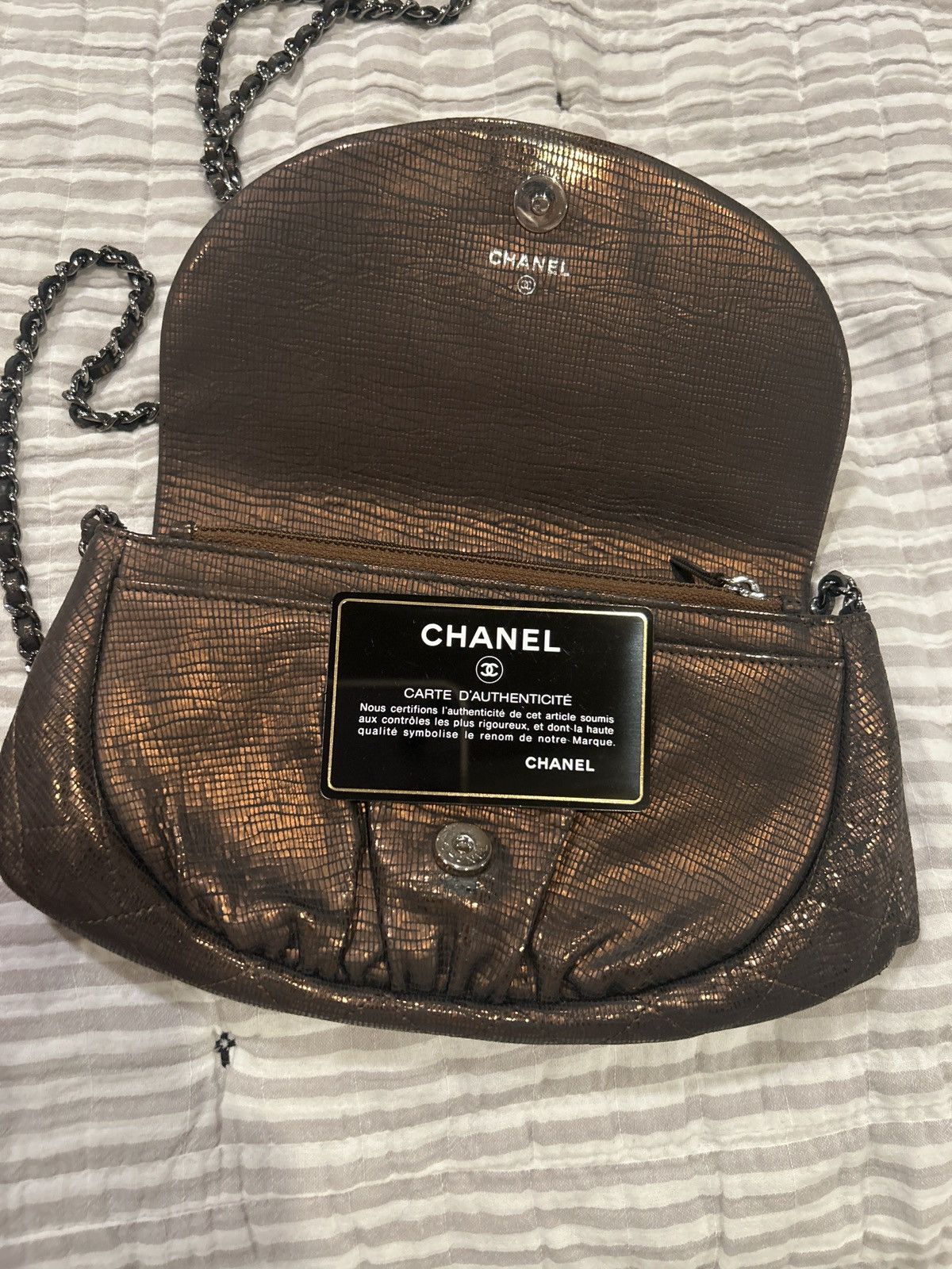 Chanel Vintage Chanel Half Moon Wallet on Chain Size ONE SIZE - 3 Thumbnail