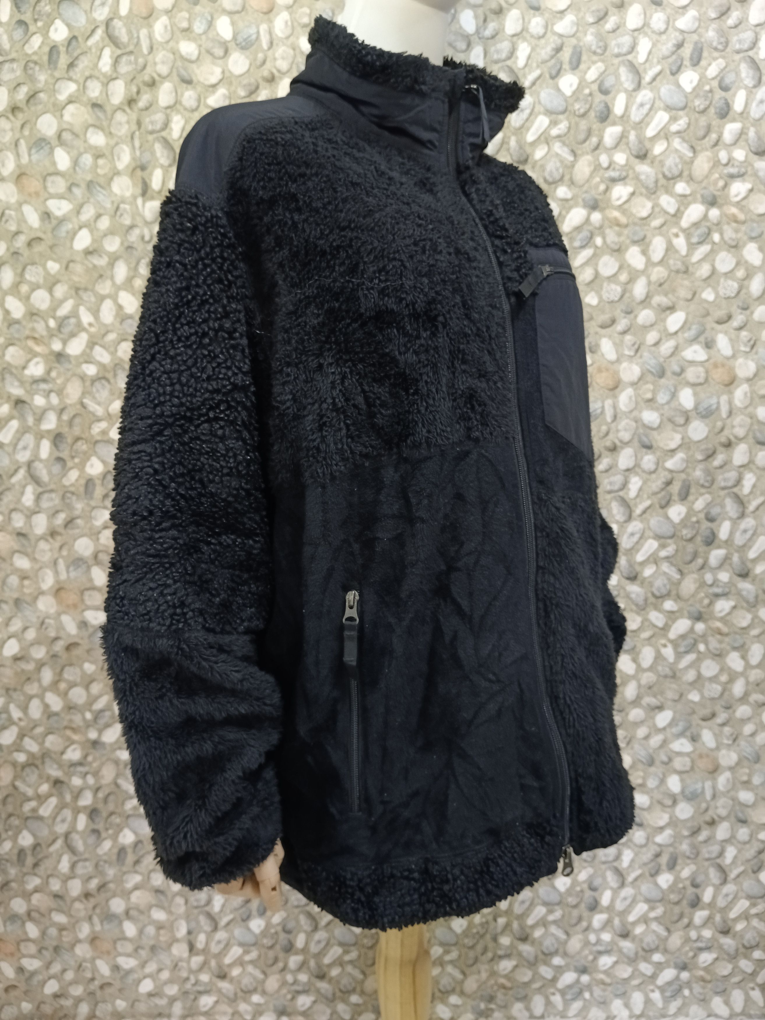 Uniqlo × White Mountaineering WHITE MOUNTAINEERING X UNIQLO FLEECE SWEATSHIRT JACKET Size US L / EU 52-54 / 3 - 3 Thumbnail