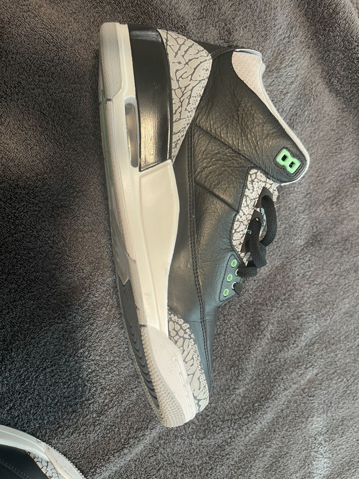 Jordan Brand Jordan 3 retro green glow Size US 11 / EU 44 - 8 Thumbnail