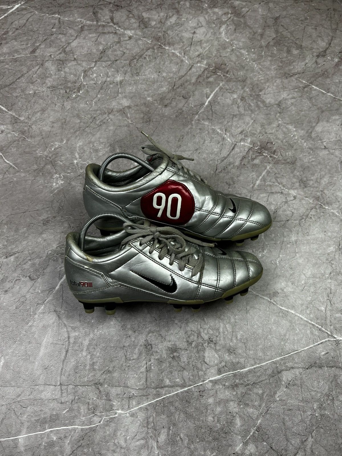 Nike Vintage Nike total 90 soccer boots size 7 Size US 7 / EU 40 - 4 Thumbnail