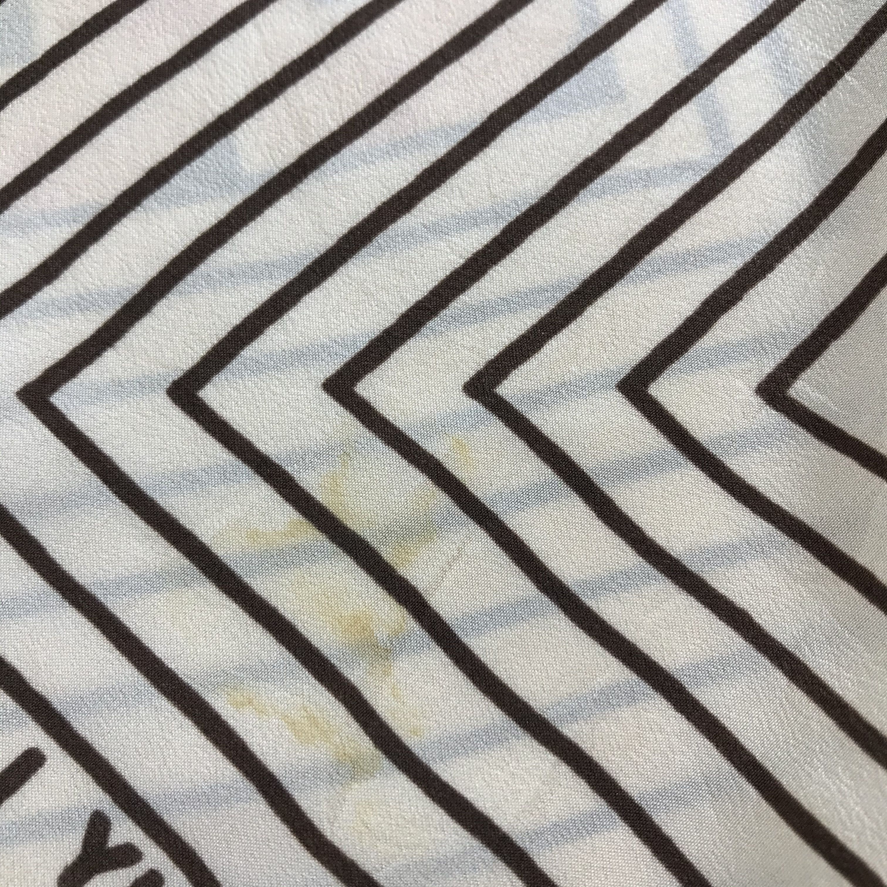 Guy Laroche Vintage Guy Laroche Silk Scarf Size ONE SIZE - 5 Thumbnail