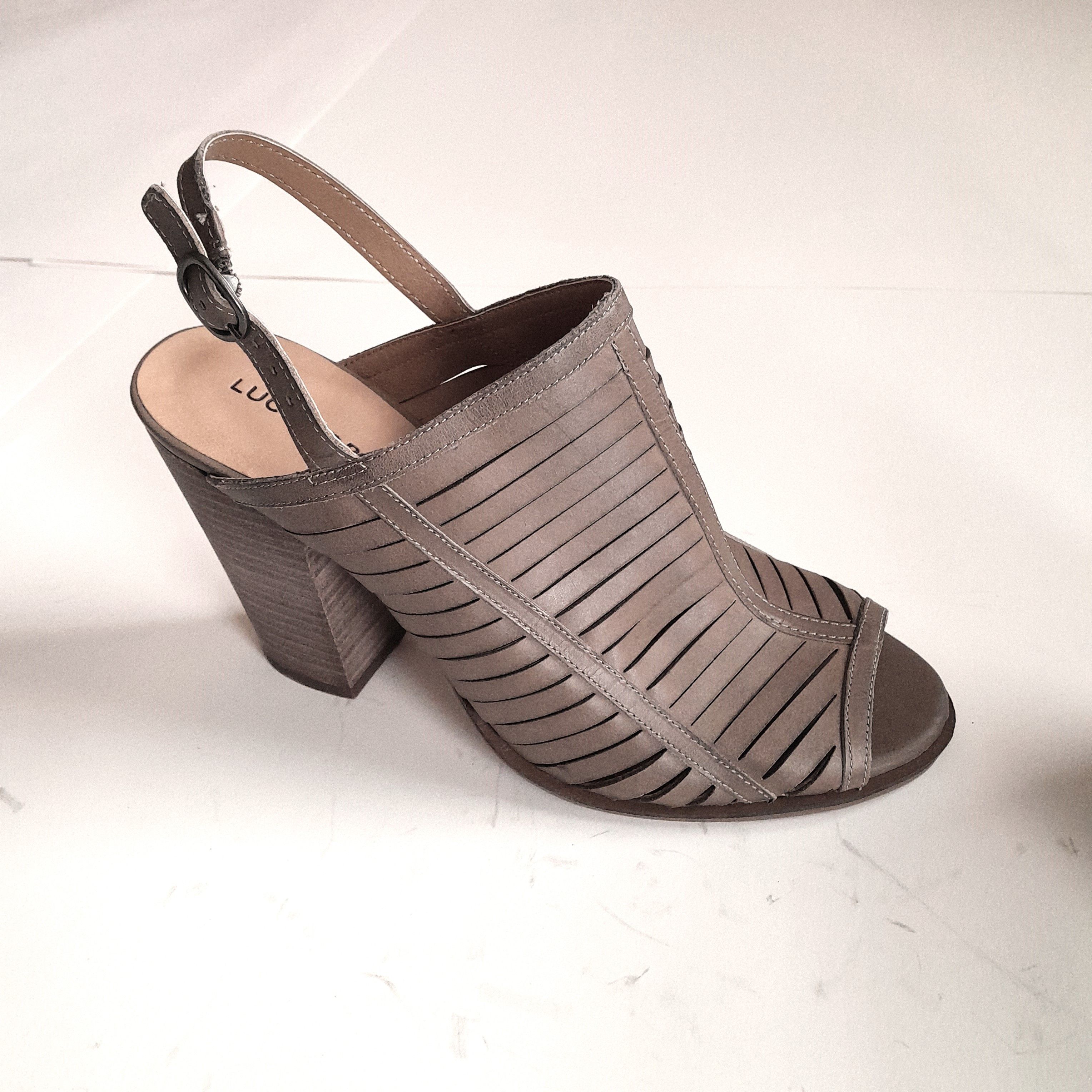 Lucky Brand Lucky Brand Lialor Brown Leather Sandals Size 10M Size US 10 / IT 40 - 2 Thumbnail