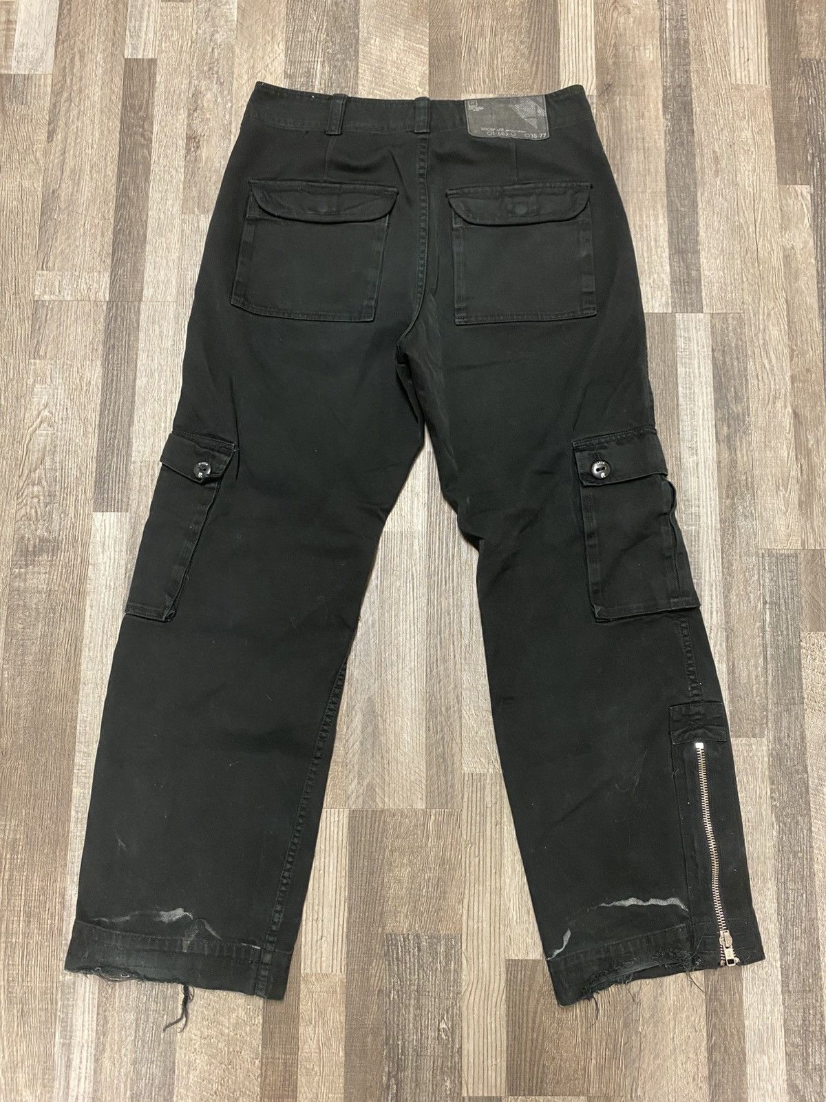Rocawear Rocawear Cargo Pants Zipper Pocket Baggy Insane Grail Y2K Size US 34 / EU 50 - 2 Thumbnail