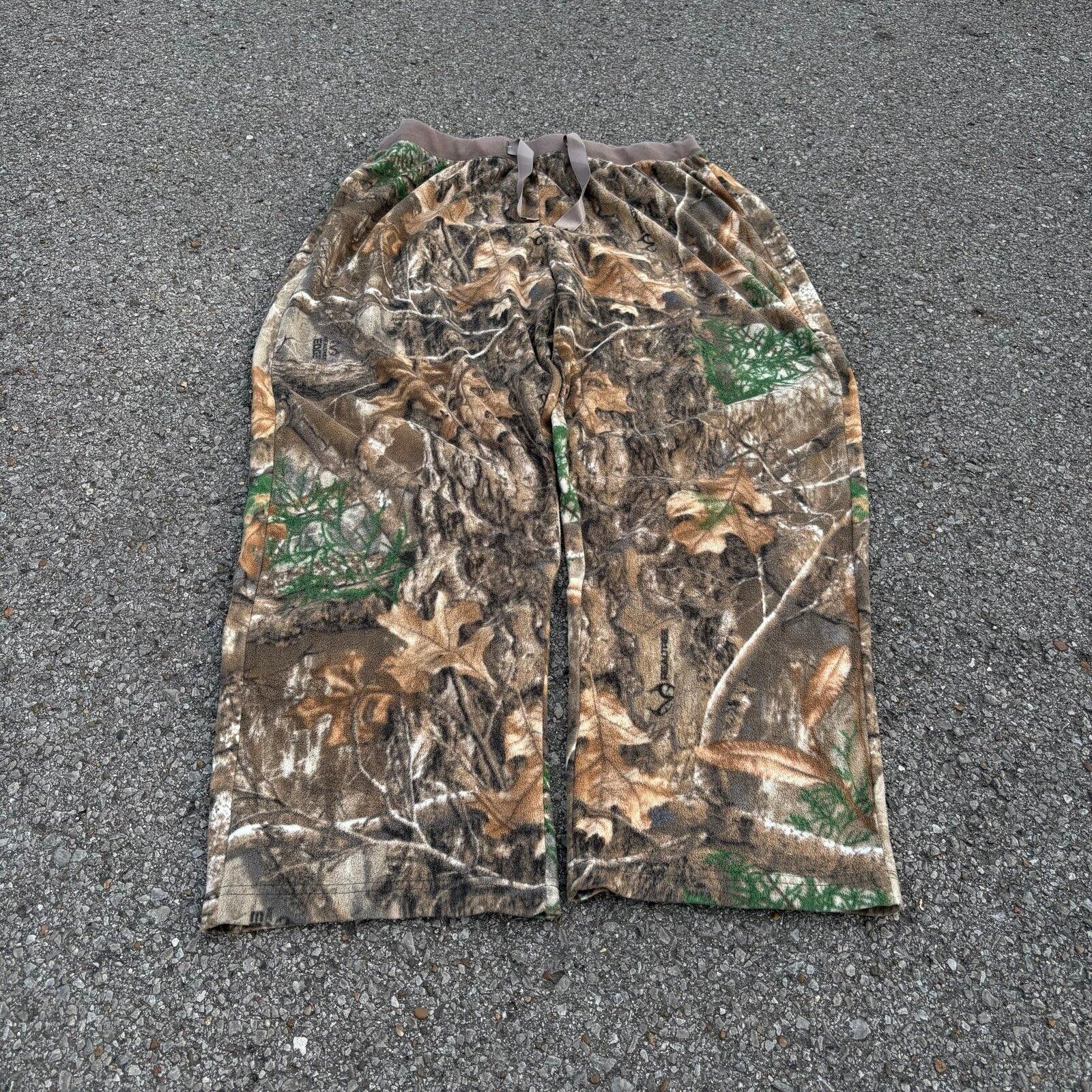 Realtree Baggy Realtree camo sweatpants Size US 32 / EU 48 - 2 Thumbnail