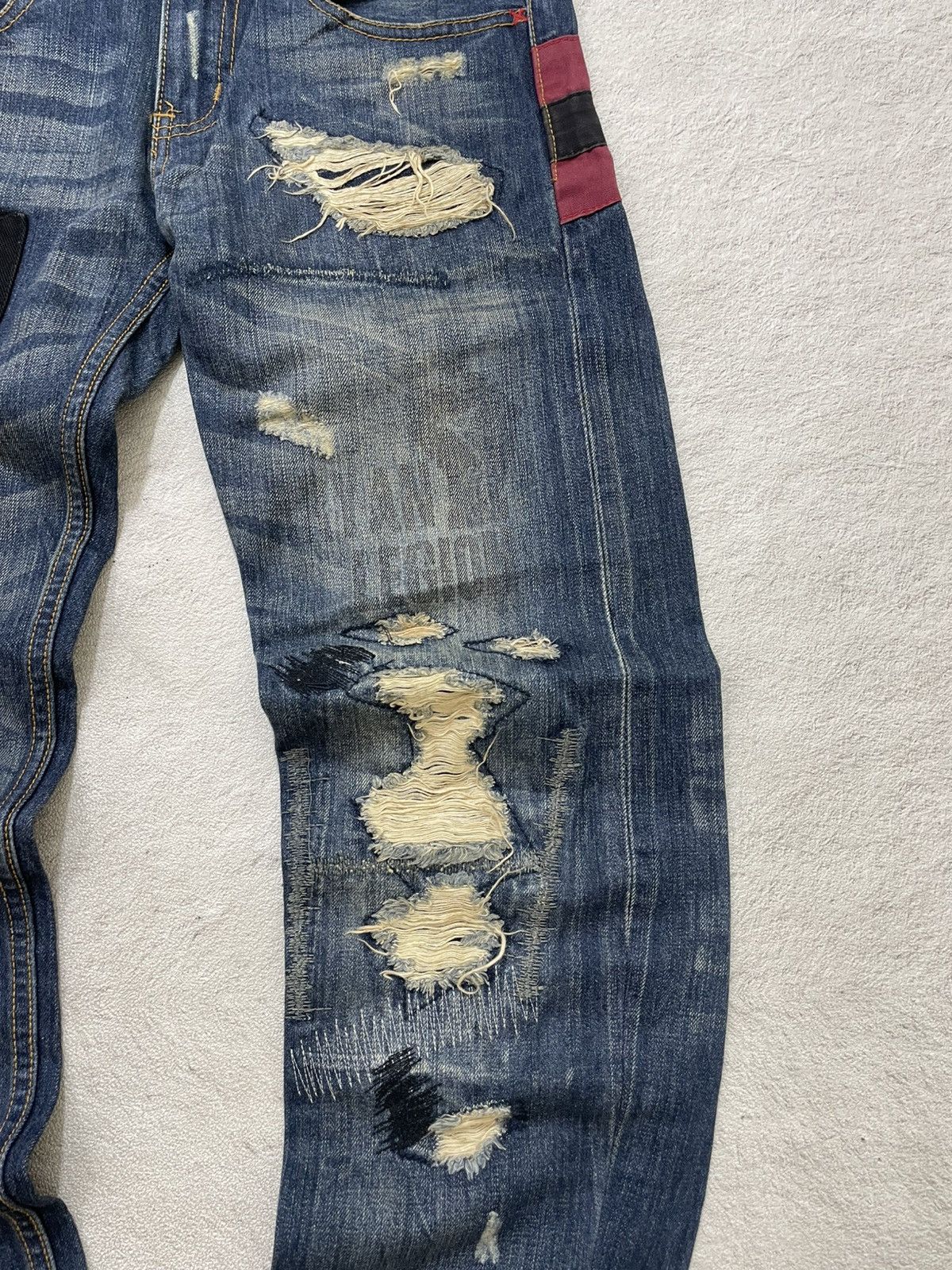 Japanese Brand 00s Kapital Heavy Distressed Patchwork Denim Grunge if6 LGB Size US 30 / EU 46 - 4 Thumbnail